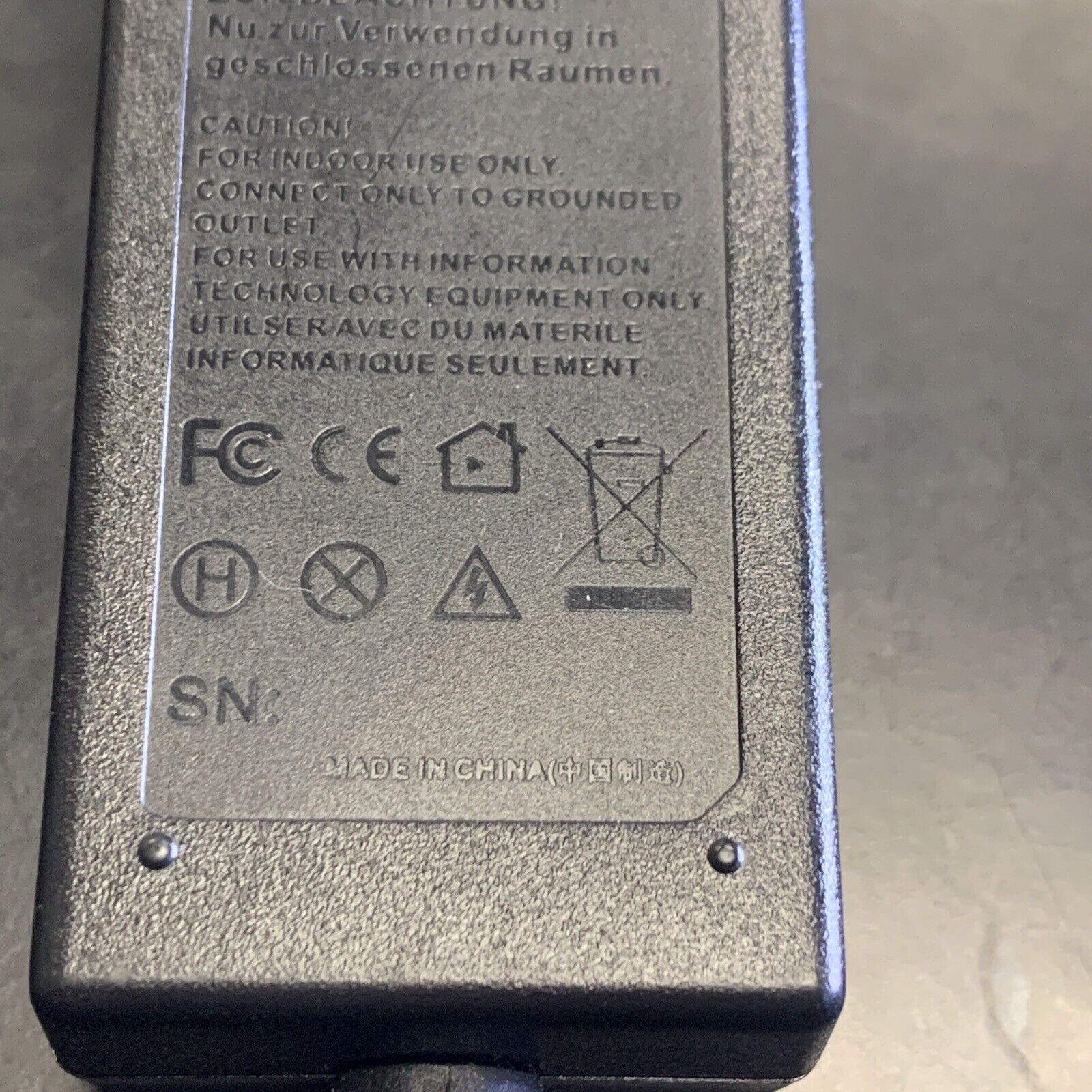 31W 12V 2.58A AC Adapter For Microsoft Surface LW-036/258/120/005