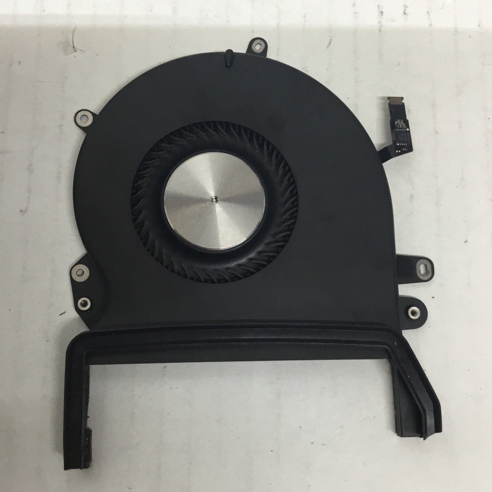 USED Left CPU Fan 610-00353-03 CC120K18C for Apple Macbook Pro 16" A2141 2019