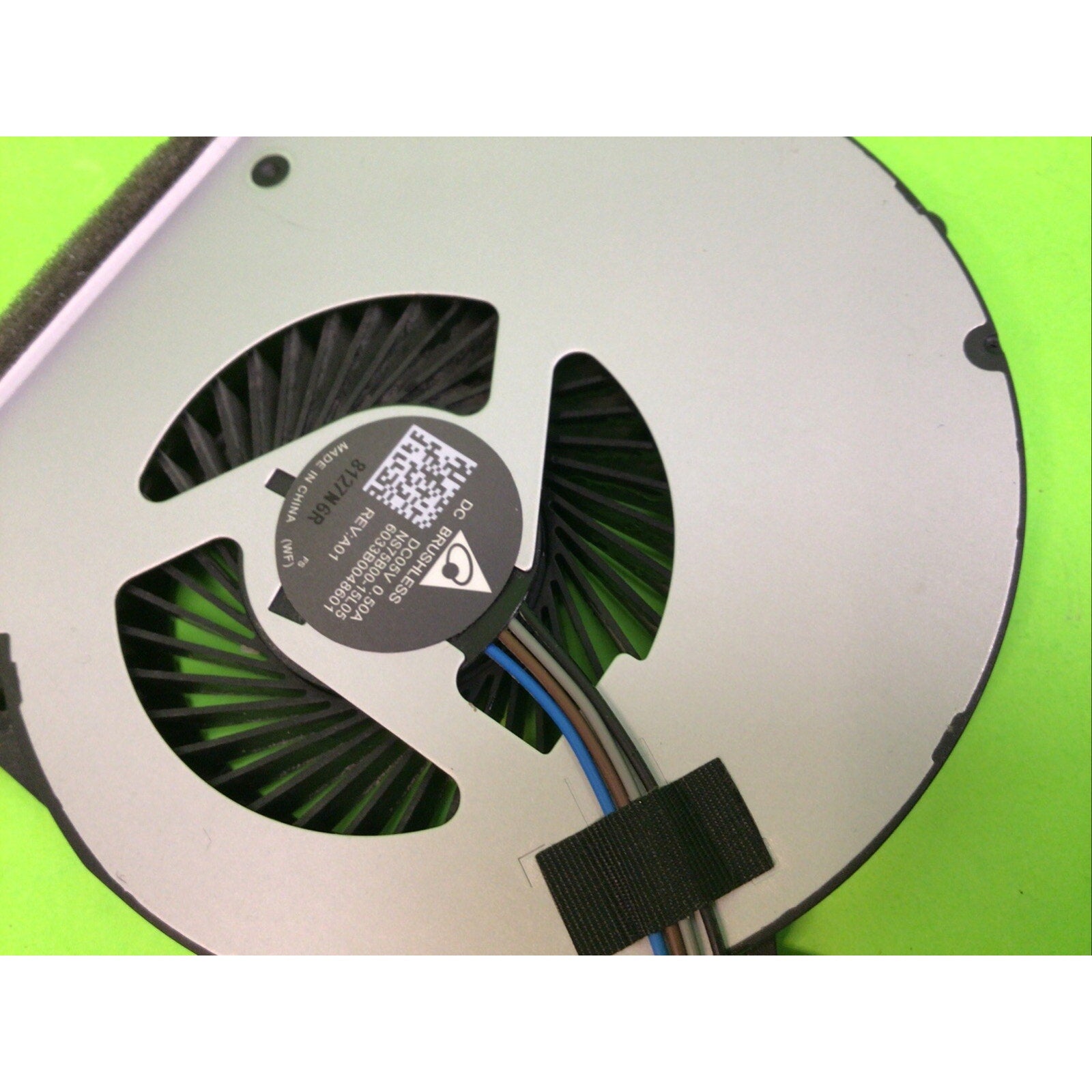FOR HP Envy 17T-U 17-U M7-U TPN-I126 Laptop Cooling Fan NS75B00-15L05 DC 5V 0.5A