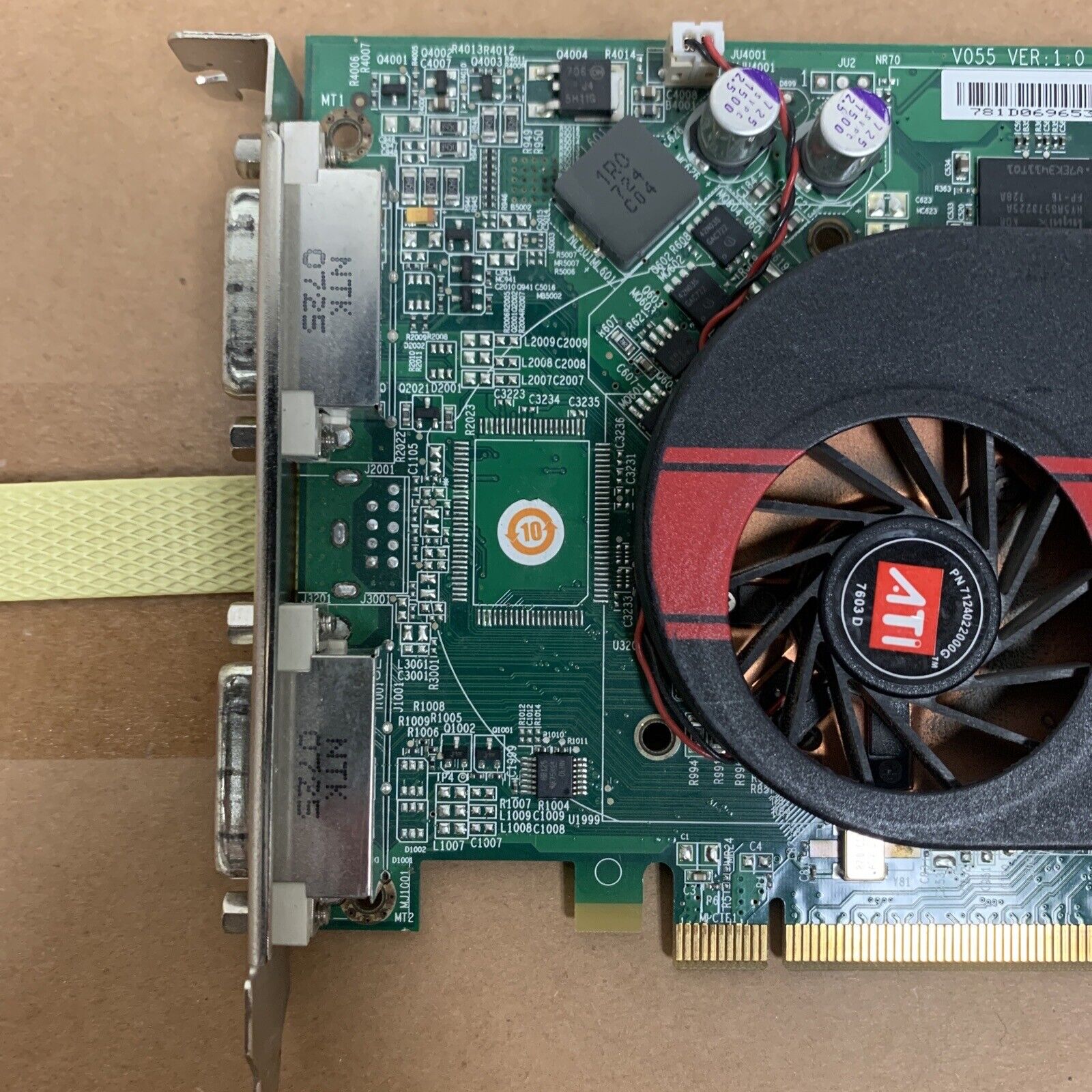 Dell ATI FireGL V3400 128MB PCIe Graphics Card 0YG666 YG666 109-A67131-01