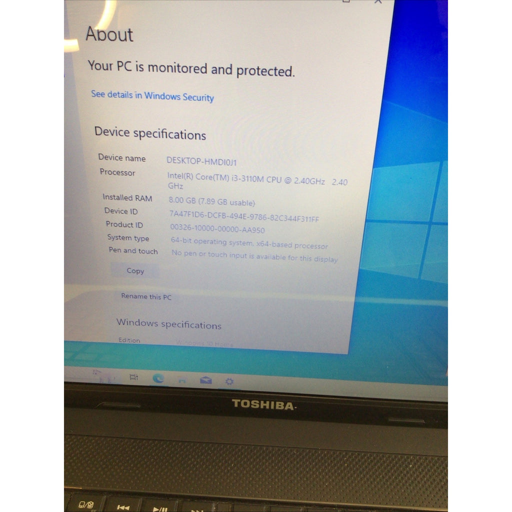 Toshiba Satellite C855-S5308 Core i3-3110 8GB RAM 240GB SSD Windows 10