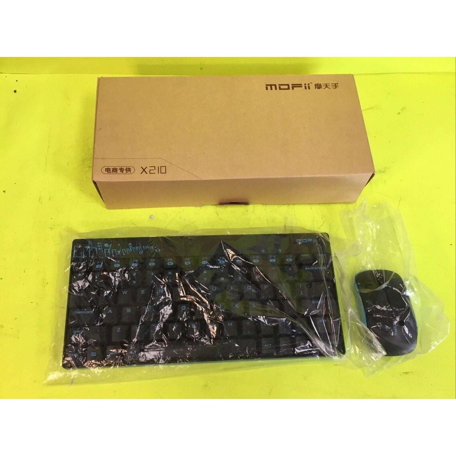 Mofii X210 Wireless Keyboard and Mouse Set