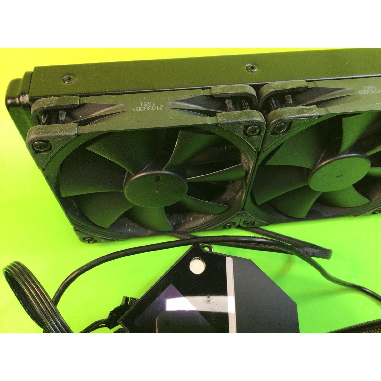 Asus ROG Ryujin 360 AIO CPU Cooler FOR PARTS or REPAIR