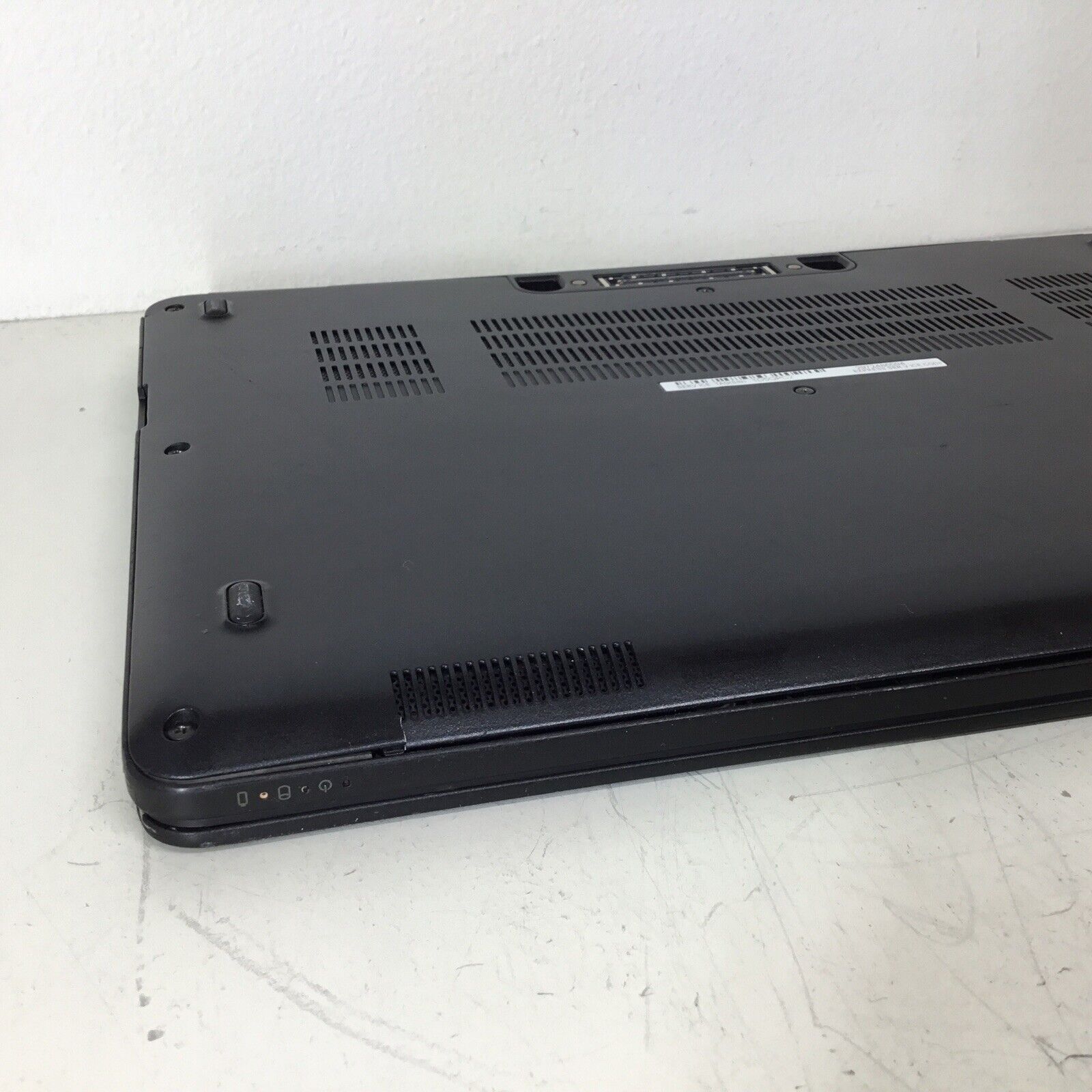 Dell Latitude E7270 Laptop No HDD/SSD/RAM - For Parts