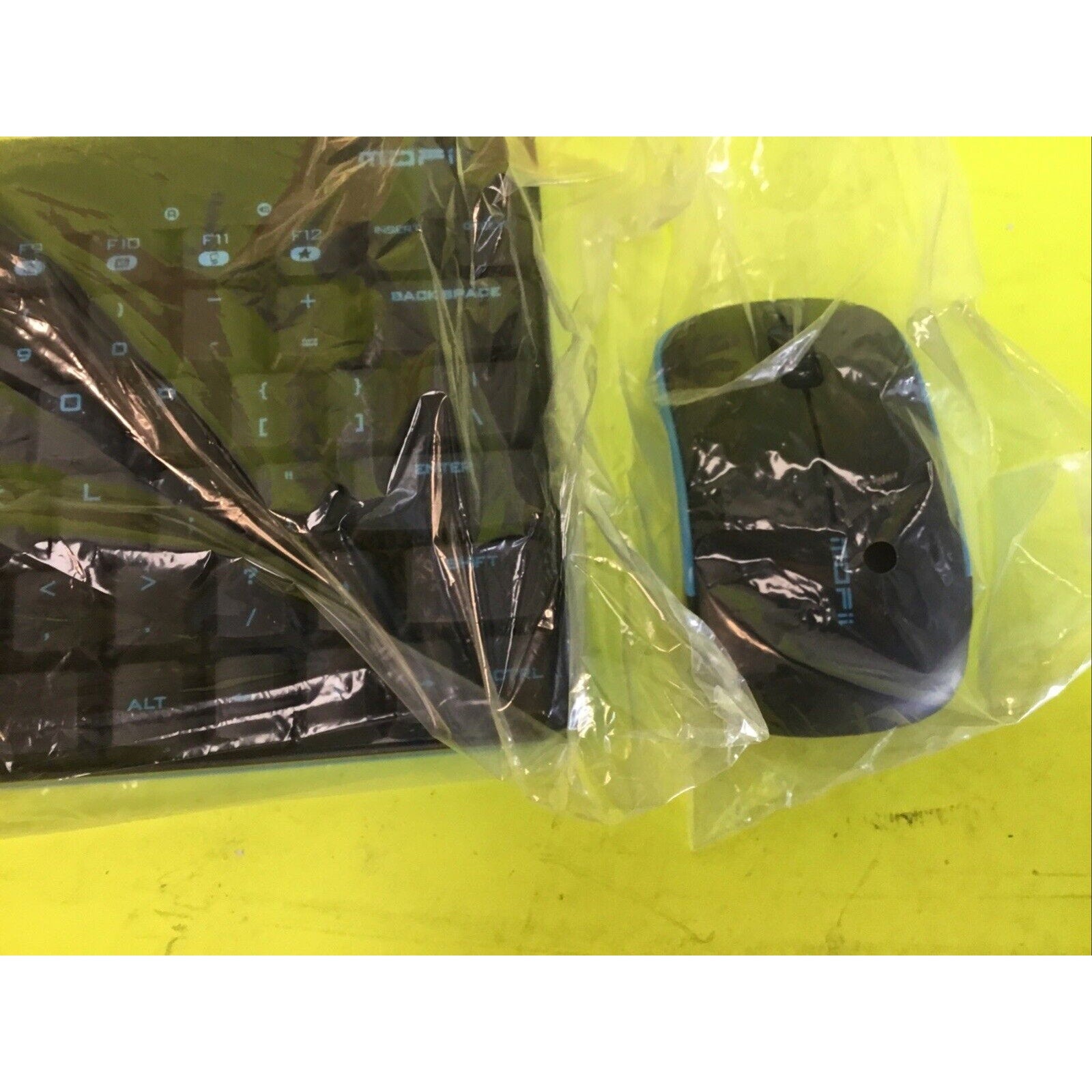 Mofii X210 Wireless Keyboard and Mouse Set