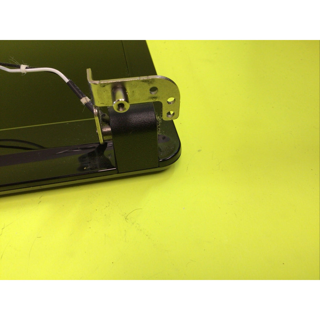 Dell Inspiron 1750 LCD Assembly