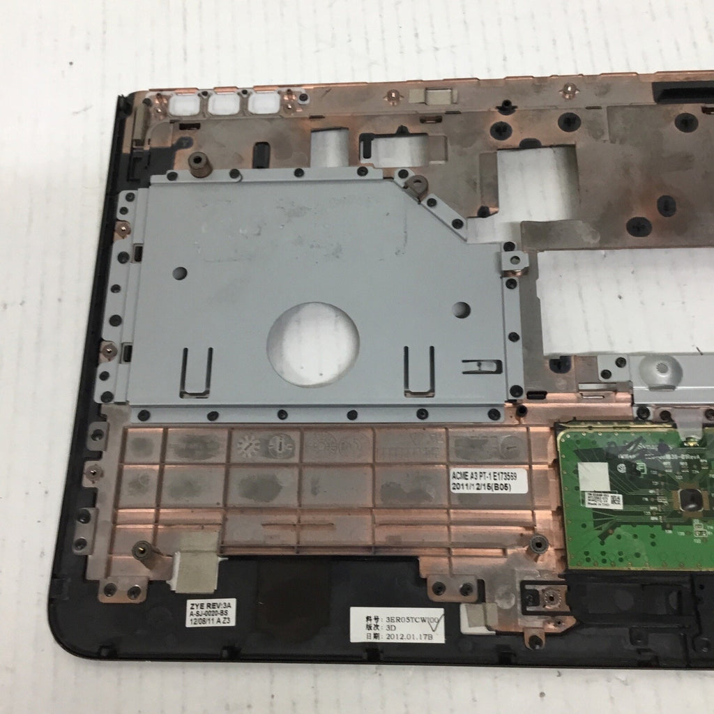 READ 0RDTMY Dell Inspiron 14Z N411Z - 14" Palmrest w/ Touchpad - 0RDTMY