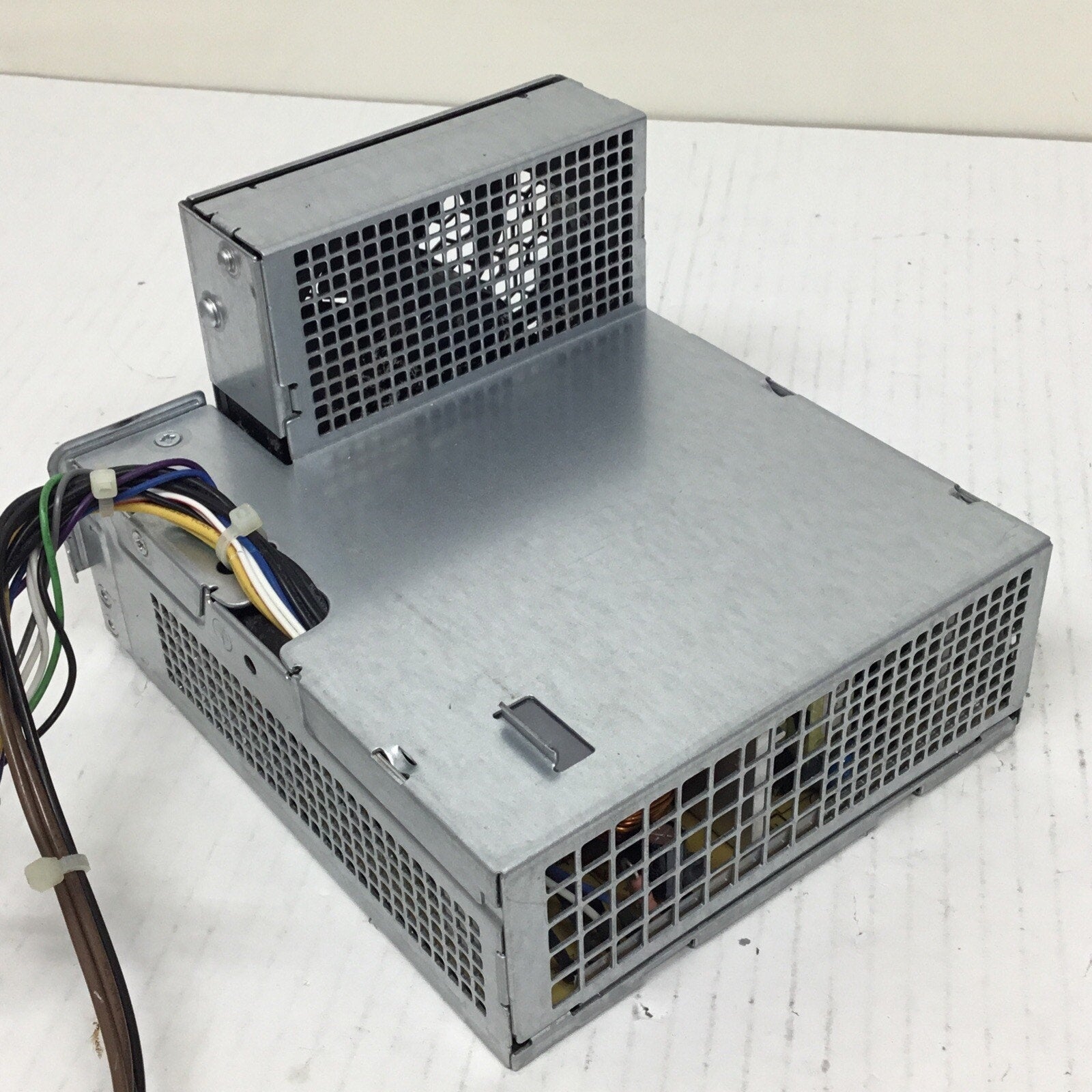 HP Power Supply PS-4241-9HF 613763-001 611482-001 240W