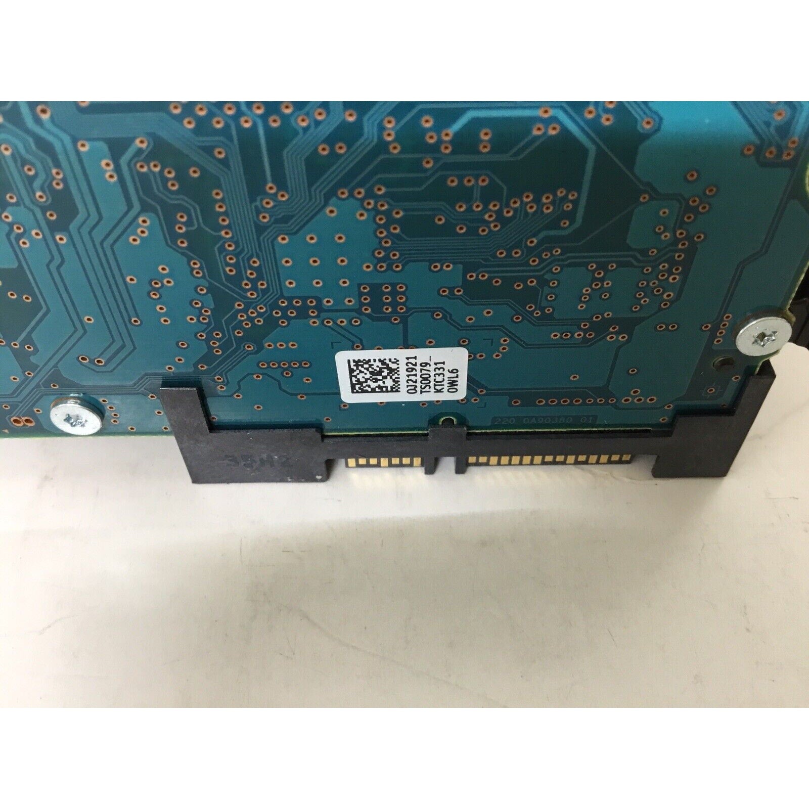 Toshiba 2TB HDD 7200RPM 64MB Cache SATA III 6.0Gb/s 3.5" Hard Drive DT01ACA200