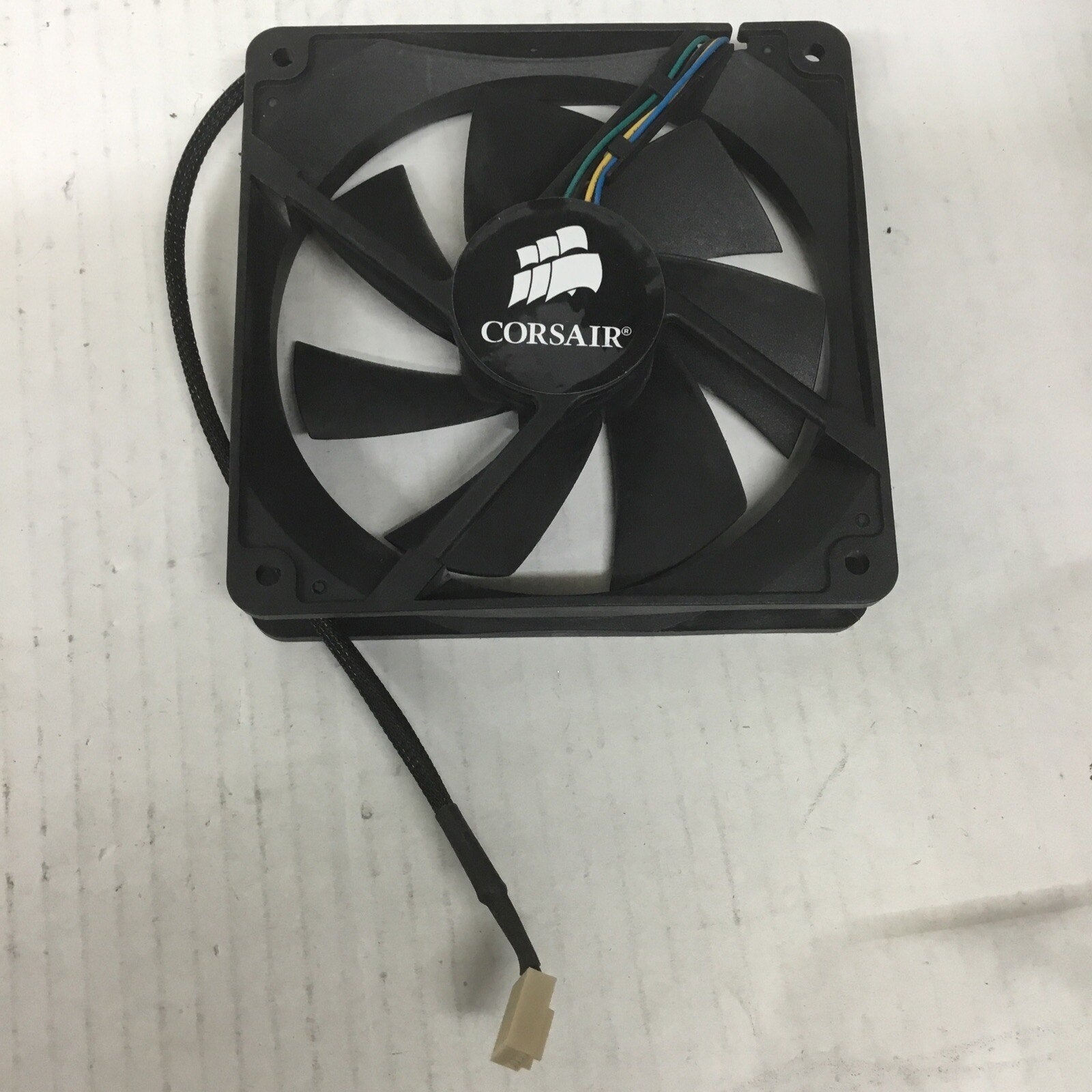 Corsair 120MM Fan 4 Pin