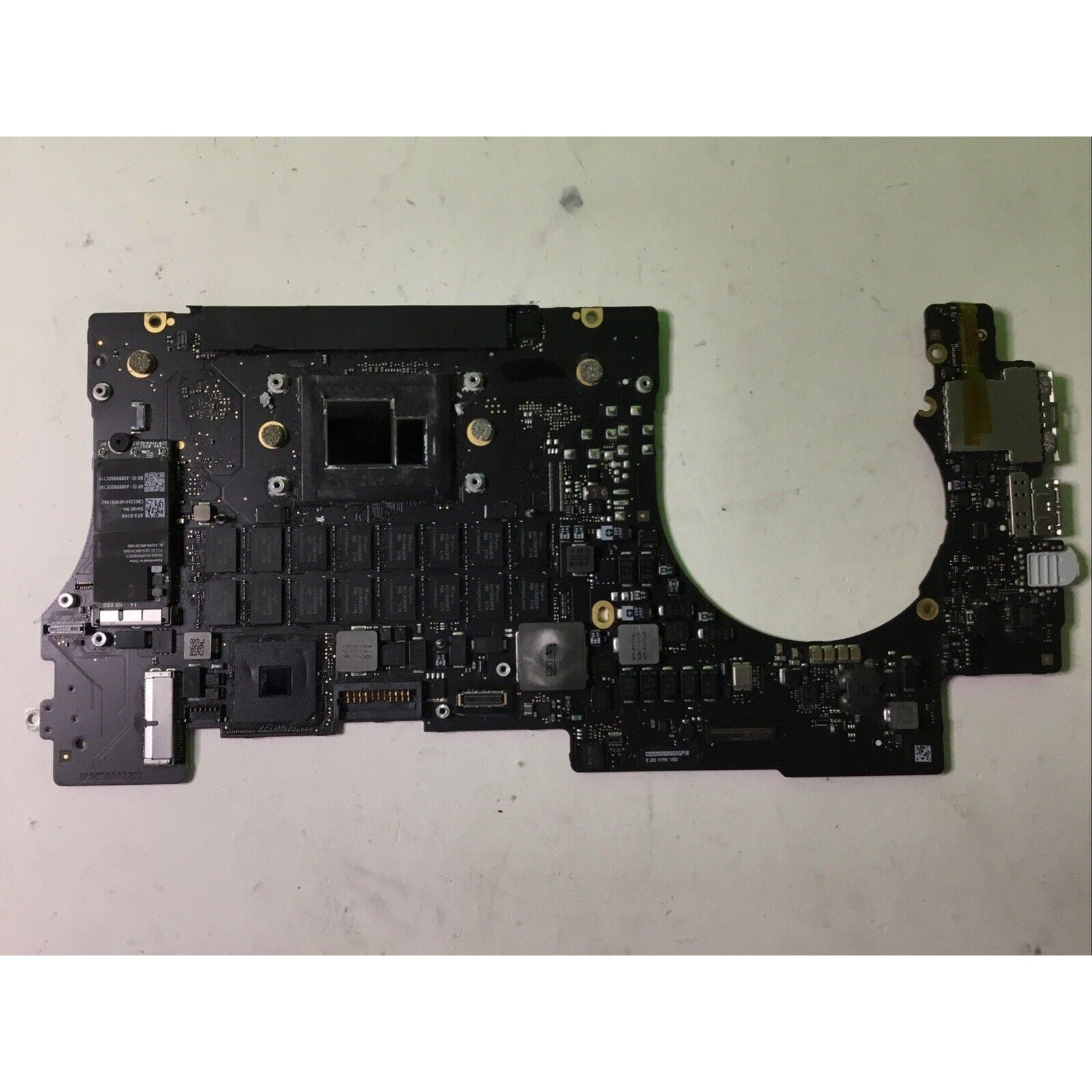 MacBook Pro A1398 Logic Board 820-00138-A MacBook Pro A1398 2015 FOR PARTS