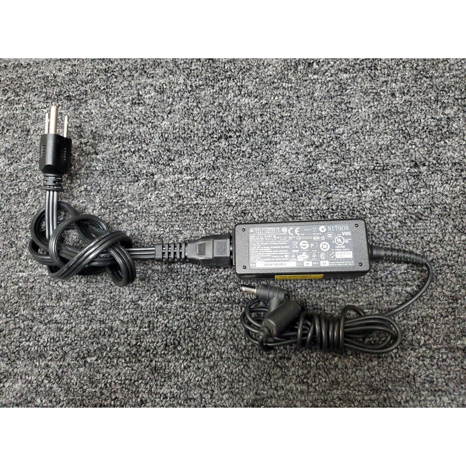 19V 40W AC Adapter For Delta Electronics ADP-40PH BB R33030 361W15G085X