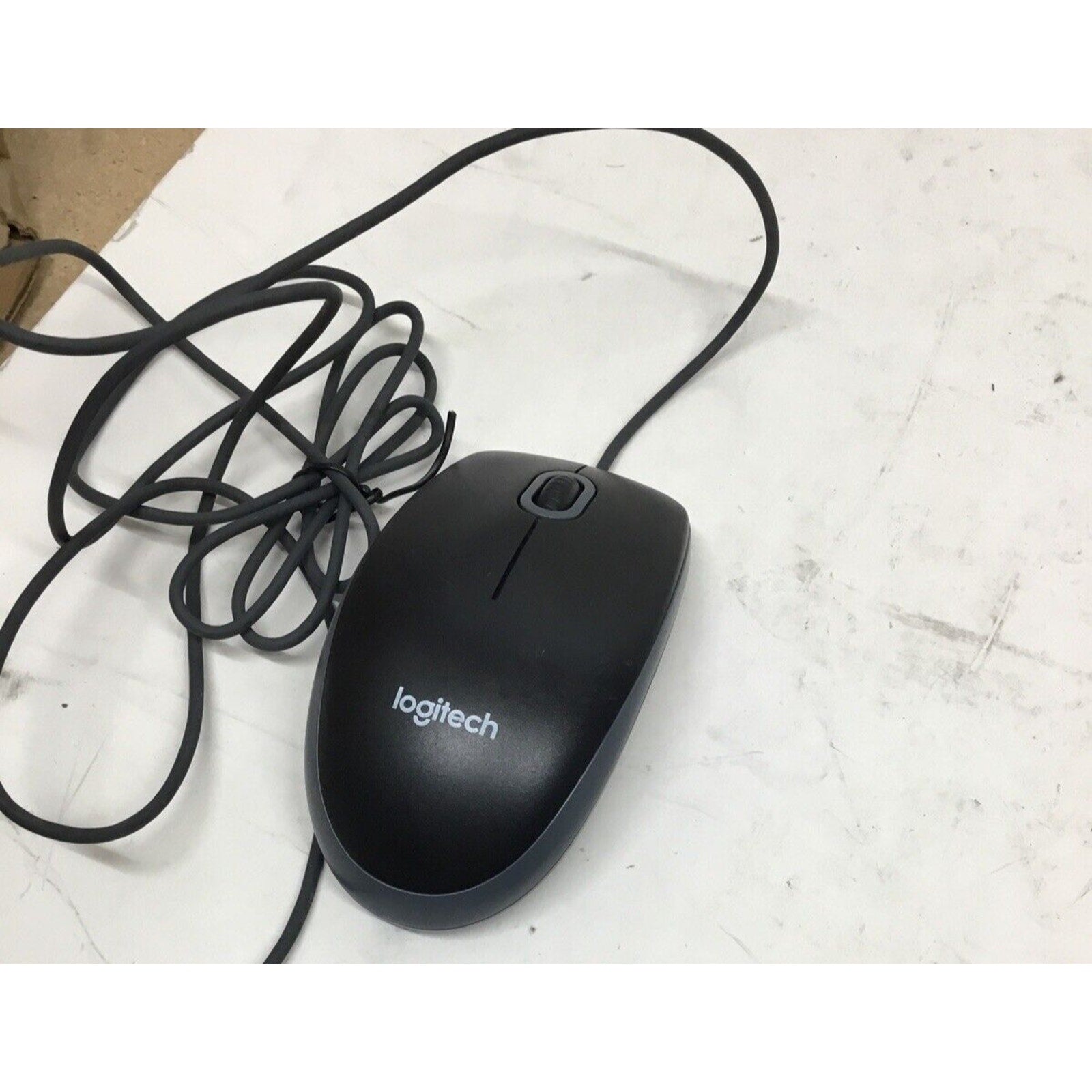 Logitech M-U0026 M100 Wired Optical USB Computer Mouse Black/Gray P/N 810-002182