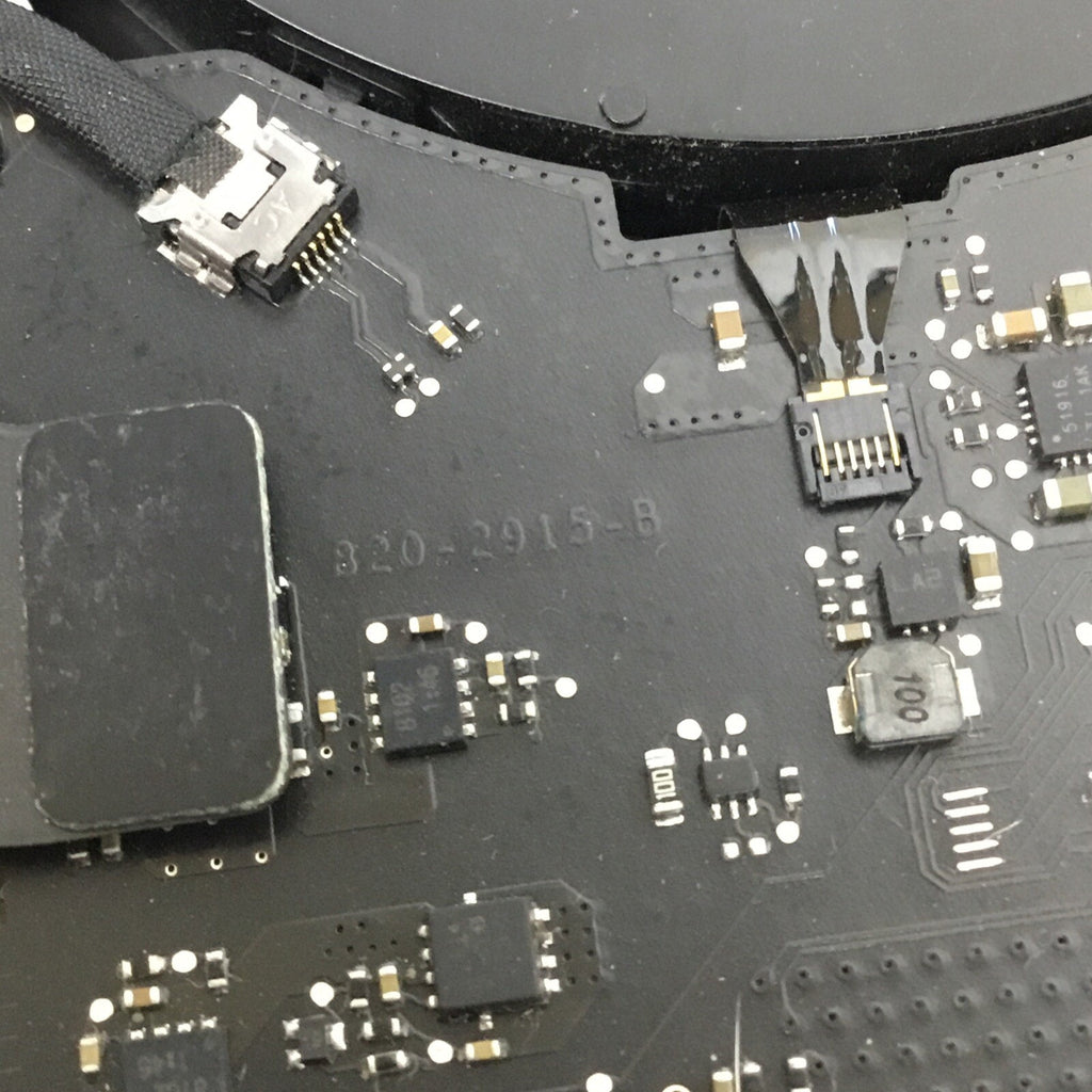 Lot of 2 Apple MacBook Pro 15-inch Model-A1286 | For Parts/Repair READ DESC