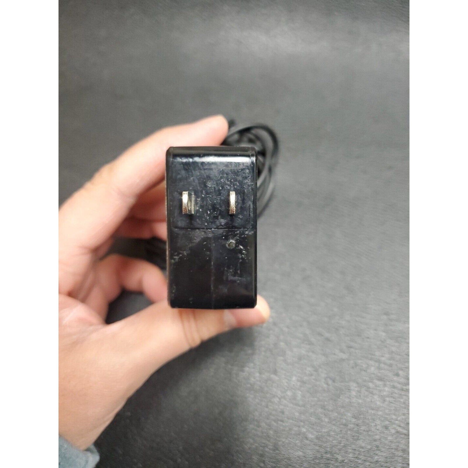 ASUS 33W AC Adapter Charger Laptop Power Supply - 4.0mm x 1.7mm Tip AD890326