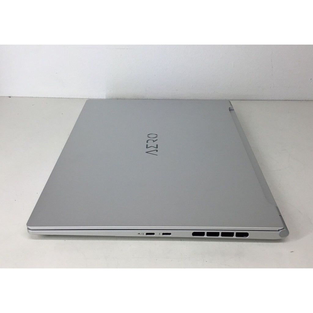 Gigabyte AERO 16 OLED Gaming Laptop i9-13900H 32GB RAM 1TB SSD RTX 4070