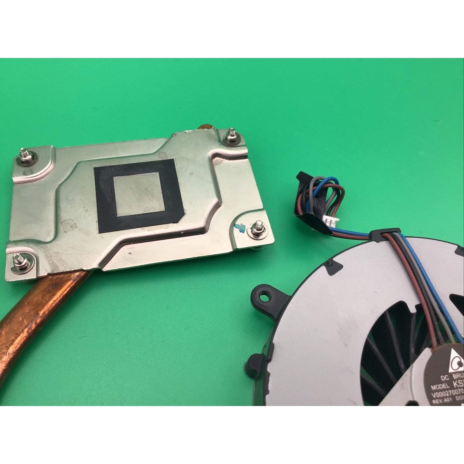 Toshiba Satellite C55Dt-A5106 CPU Heat Sink and Cooling Fan