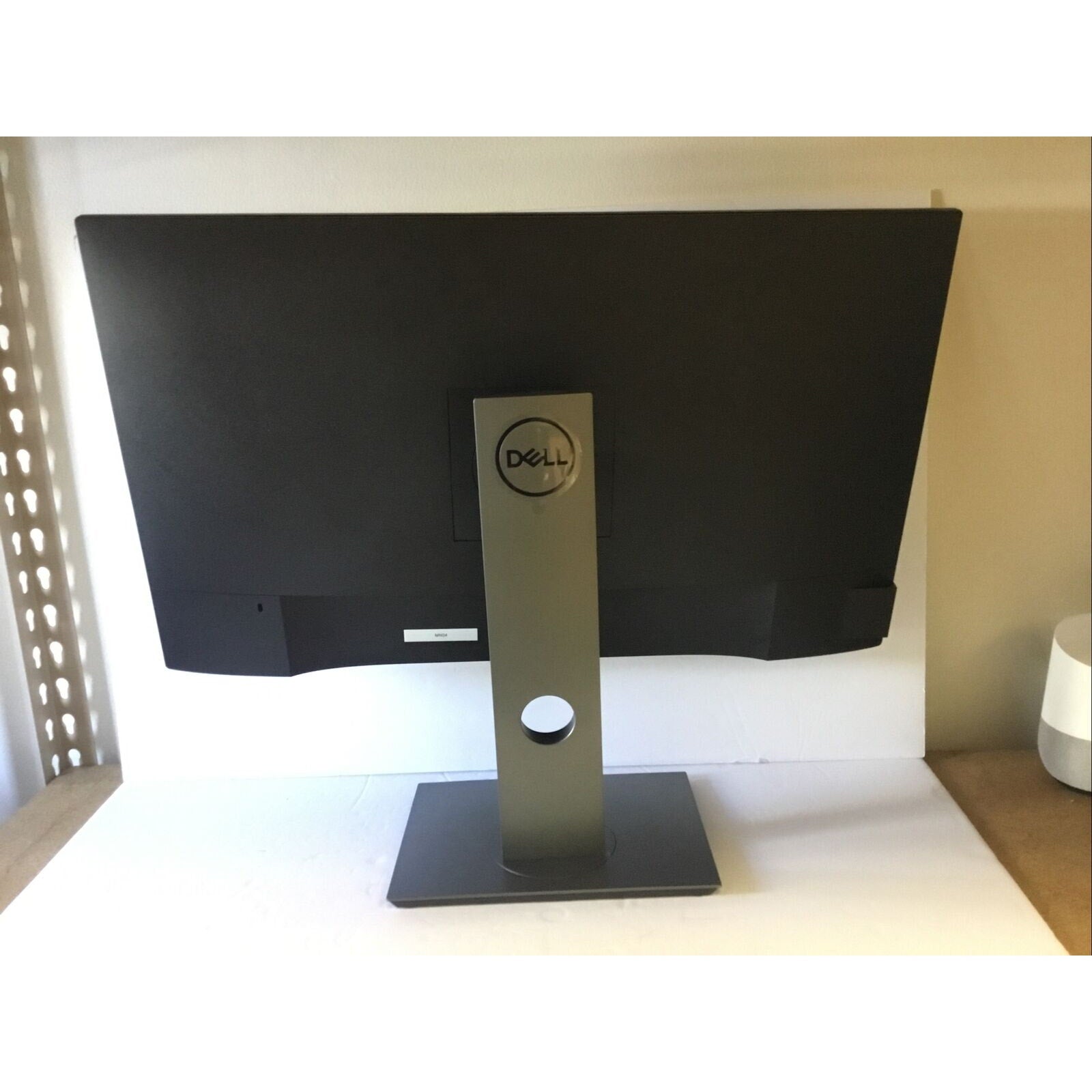 Dell P2719H 27-inch Widescreen Borderless IPS LCD Monitor - Used