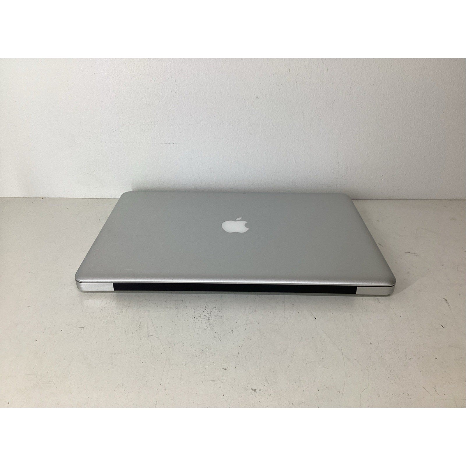 Apple MacBook Pro 2010 Model A1286 Silver No RAM, HDD - For Parts