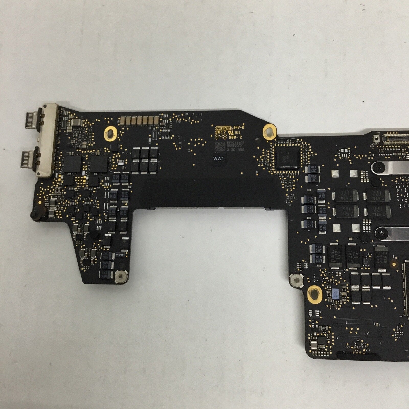 Macbook Pro A1708 2017 i5 2.3GHz Logic Board 820-00840-A READ DESC