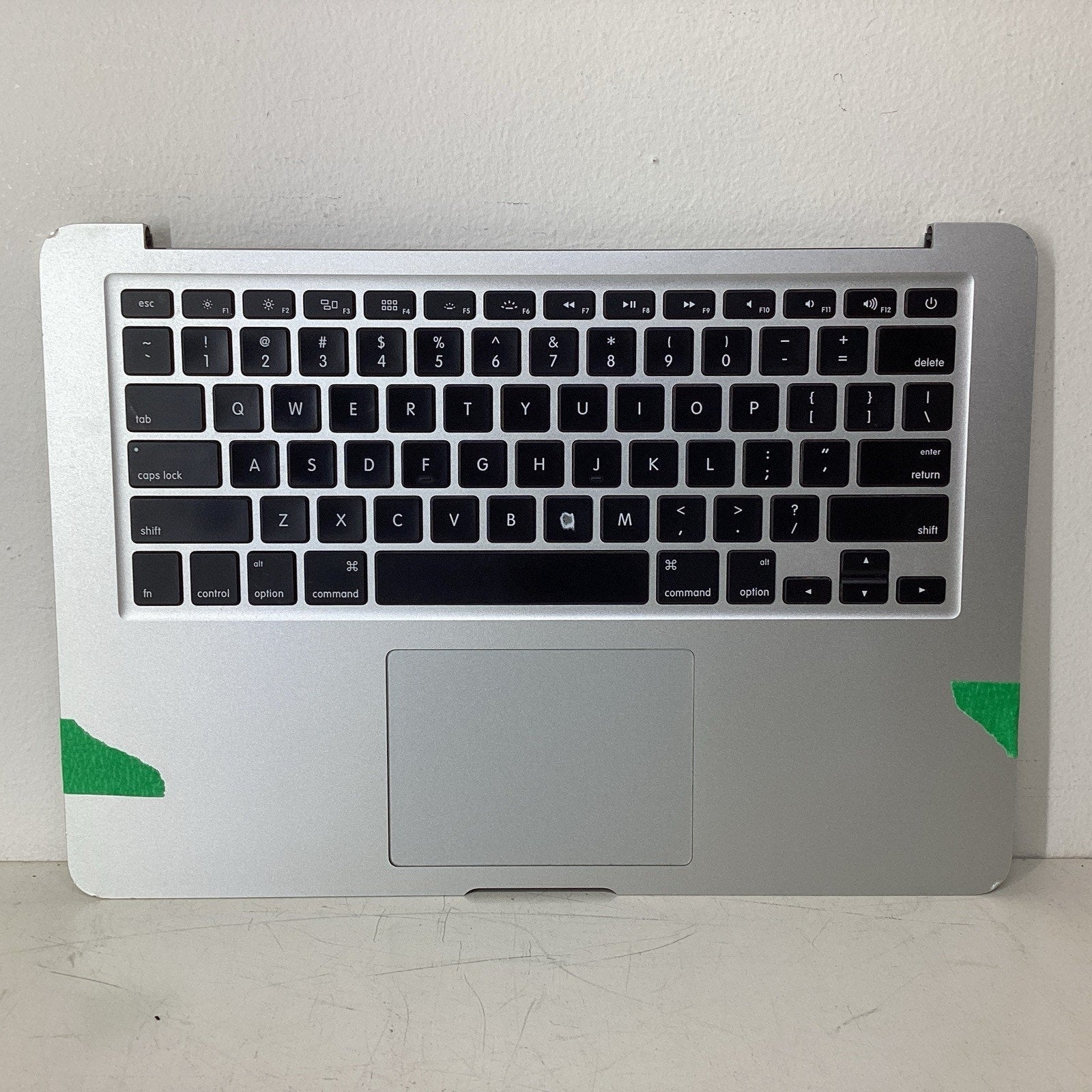 MacBook Air A1466 Silver 13" Palmrest w/ Keyboard ,Touchpad, Battery - For Parts