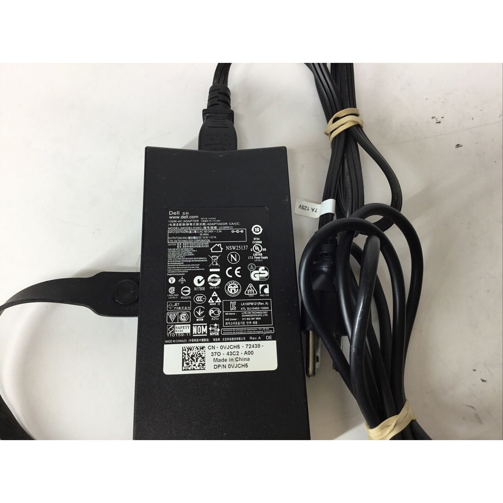 Dell USB-C Docking Station w/ 130 Watt Power Adapter 03XYY8 WD15 K17A 5FDDV