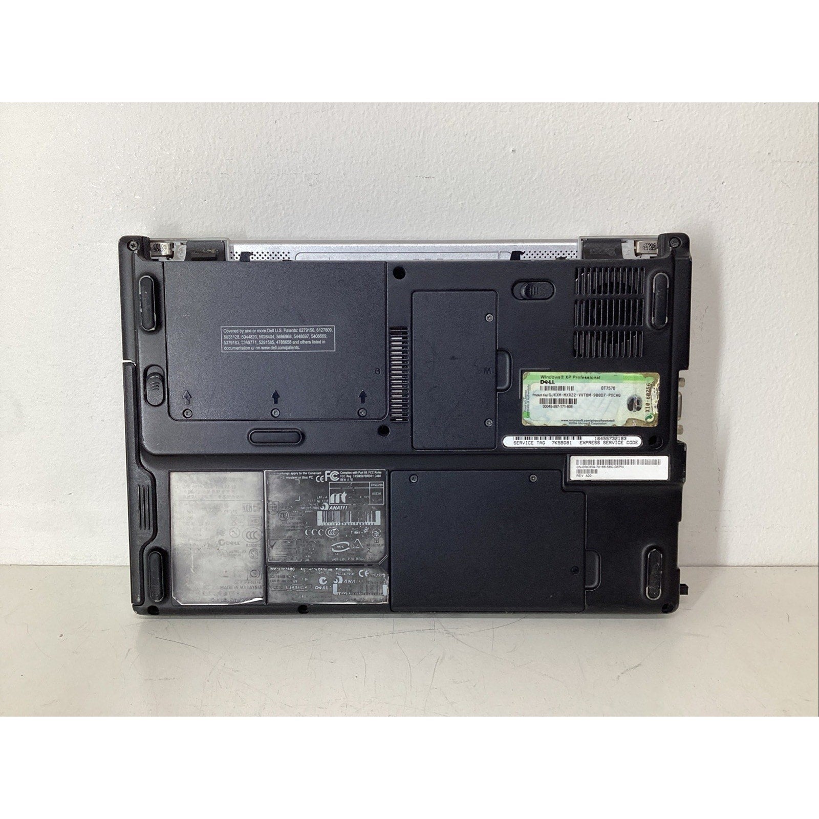 Dell Inspiron 700m Laptop Intel Pentium 80GB HDD 1GB RAM - For Parts