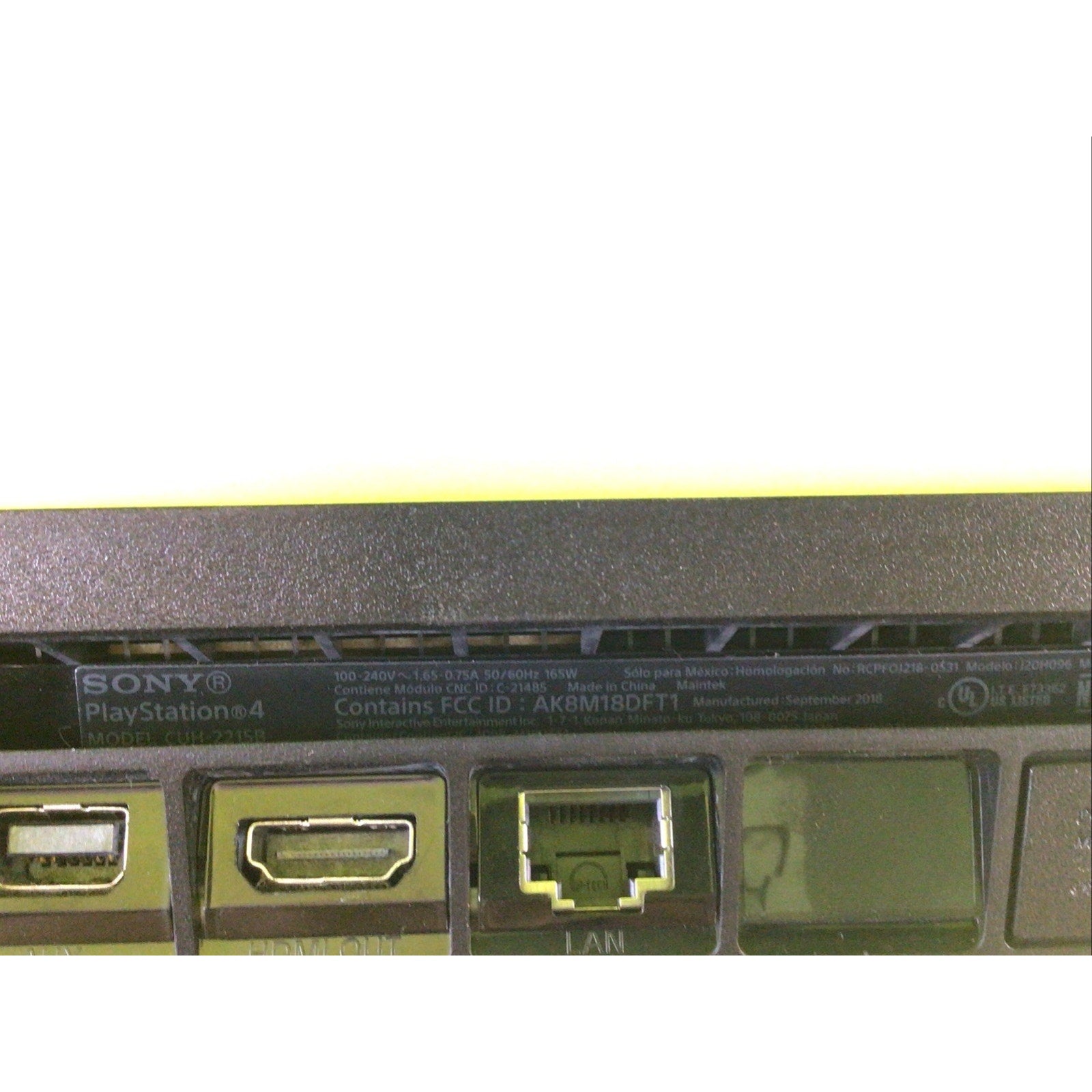 PlayStation 4 Slim 500GB SSD CUH-2215B