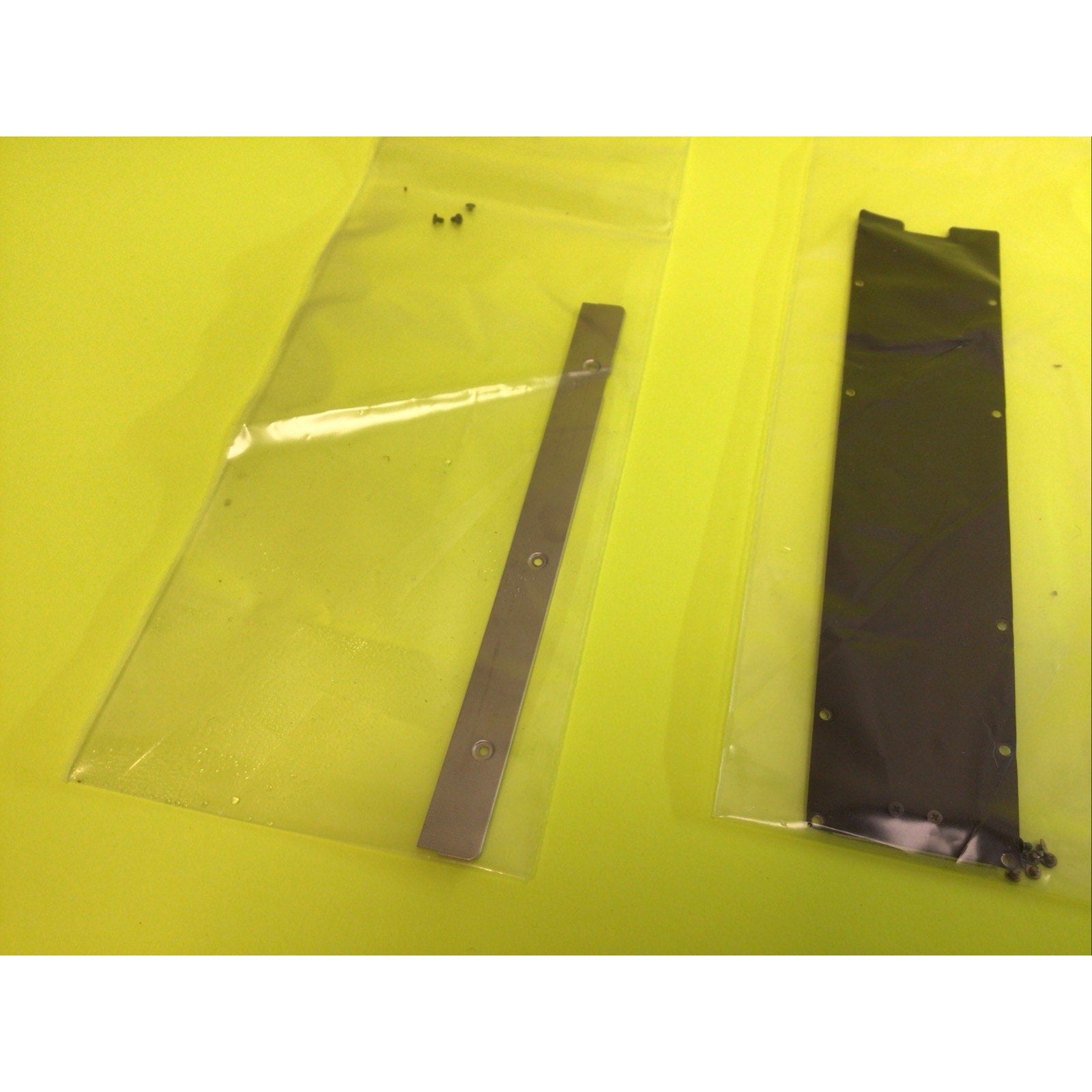 Apple iPad Pro 12.9 A1584 Silver Housing and Screw/Shield Set