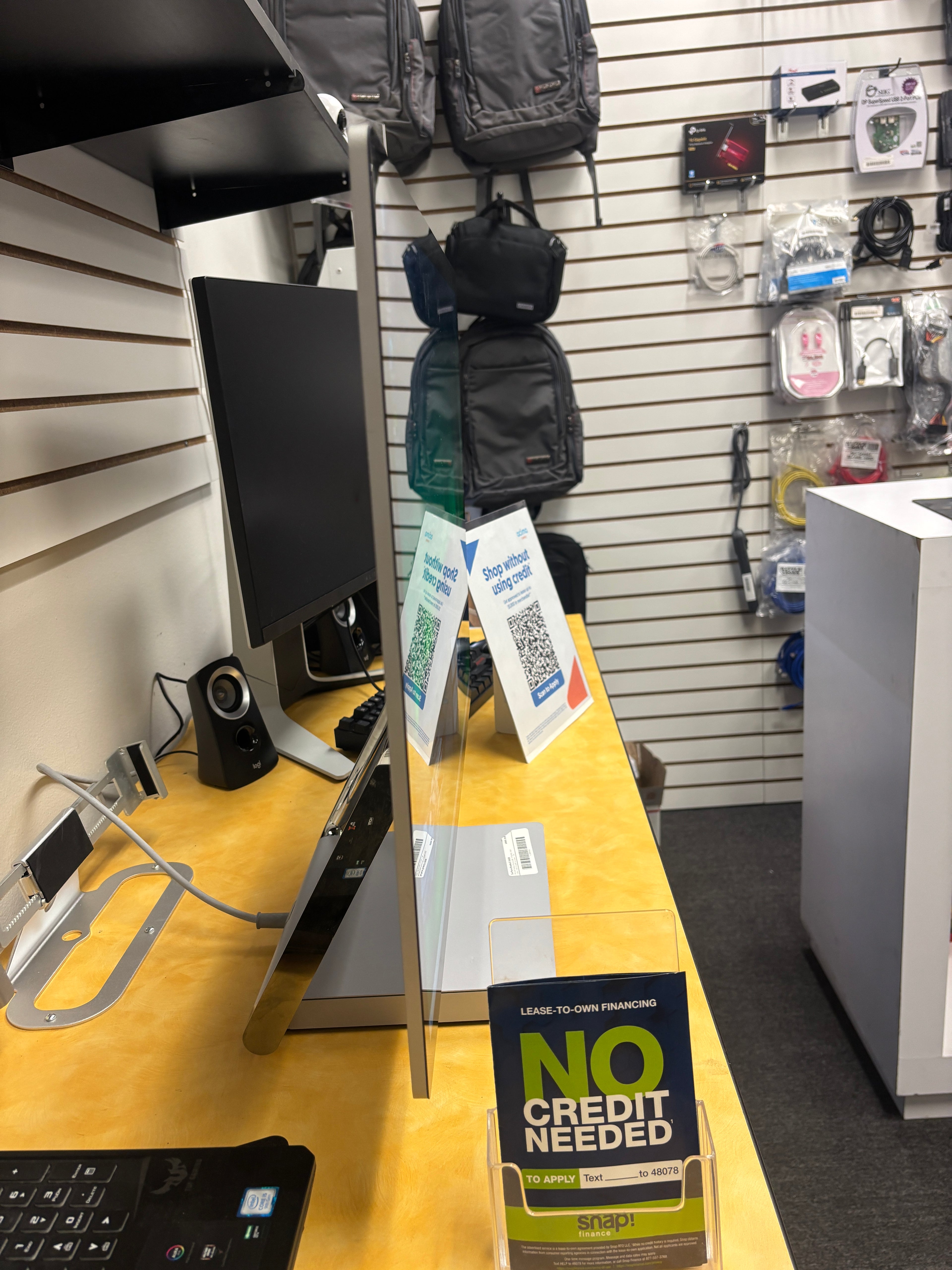 Microsoft Surface Studio 2 Touchscreen 28" i7-7820HQ, 16GB DDR4, 1TB, GTX 1060, Windows 11 Pro