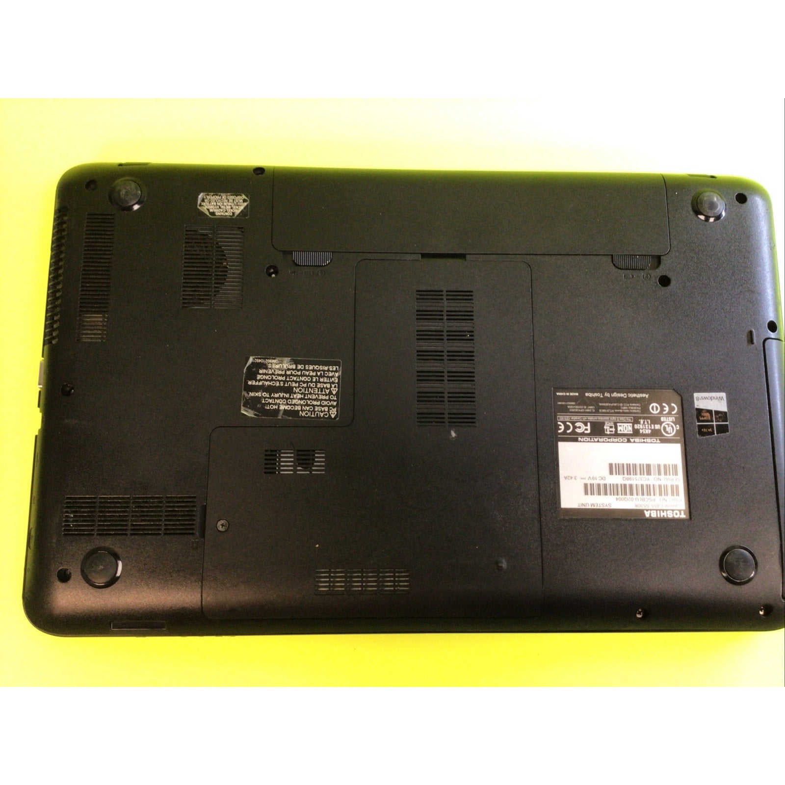 Toshiba Satellite C855-S5308 Core i3-3110 8GB RAM 240GB SSD Windows 10