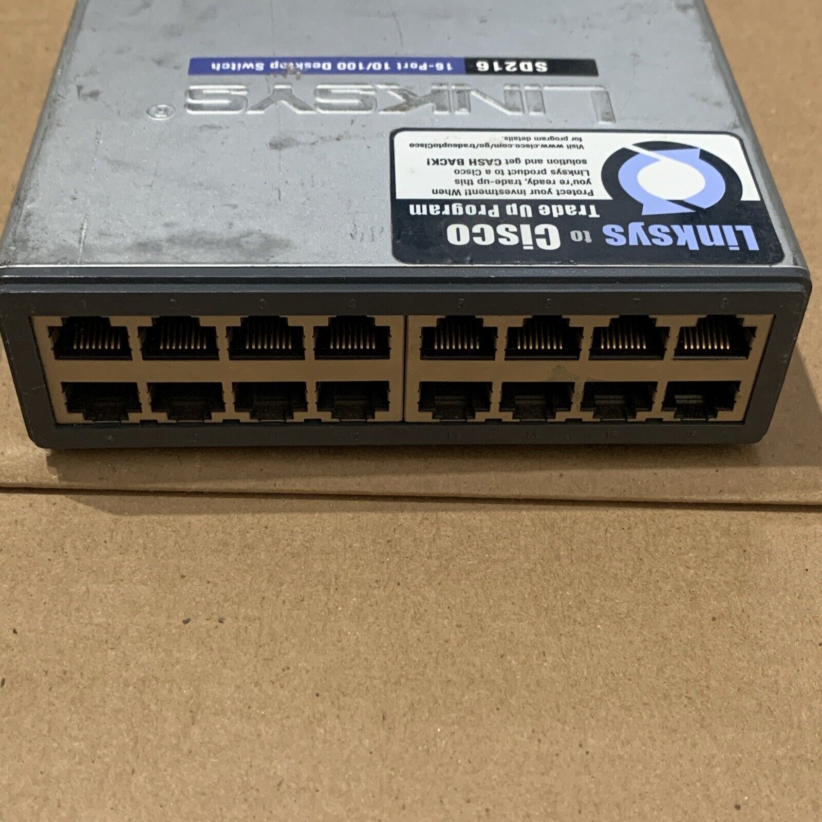 Linksys SD216 16-Port 10/100 Desktop Ethernet Network Switch - No Power Adapter