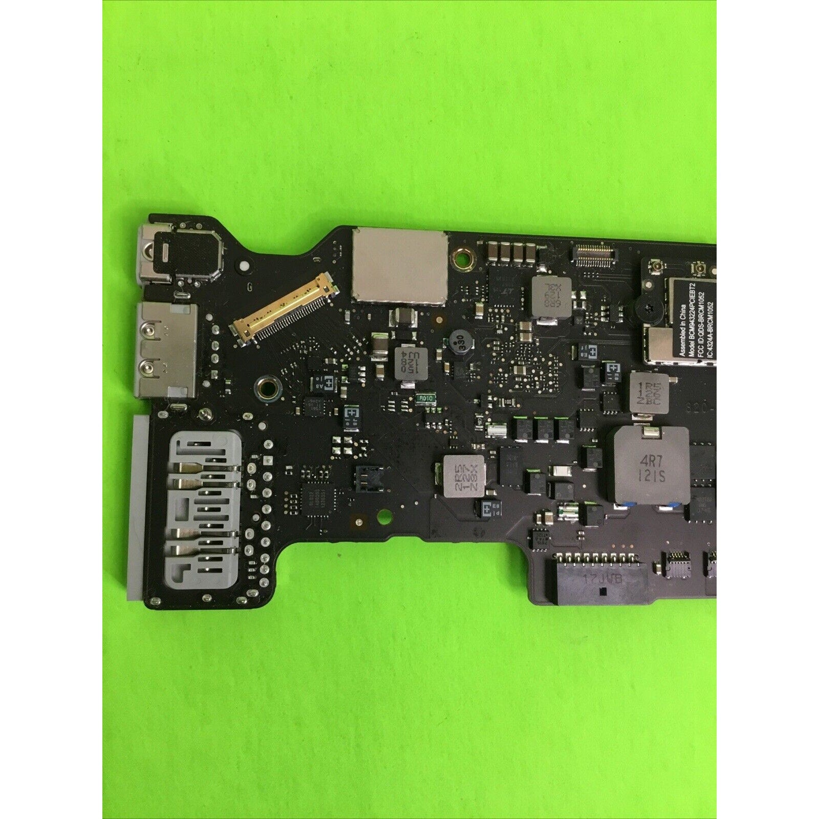 Apple MacBook Air 13" A1369 2011 i5 1.7GHz 4GB Logic Board 661-6057 820-3023-A