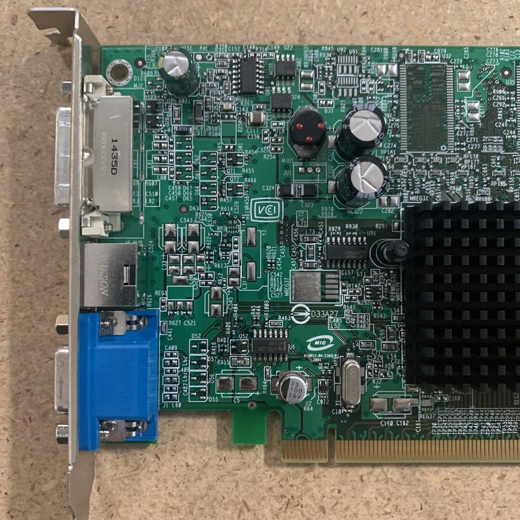 Dell 0P5288 ATI Radeon X300SE 128MB PCIe Video Graphics Card 102A3340600