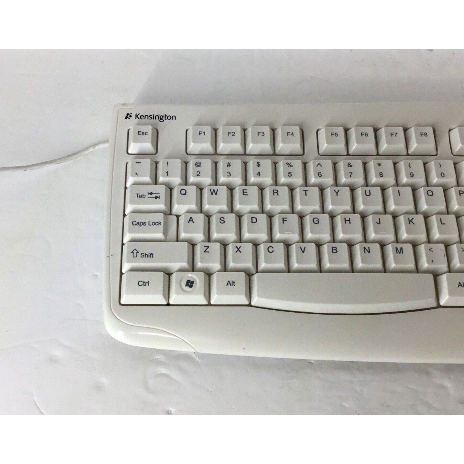 Kensington K64406US Wired Keyboard M01067
