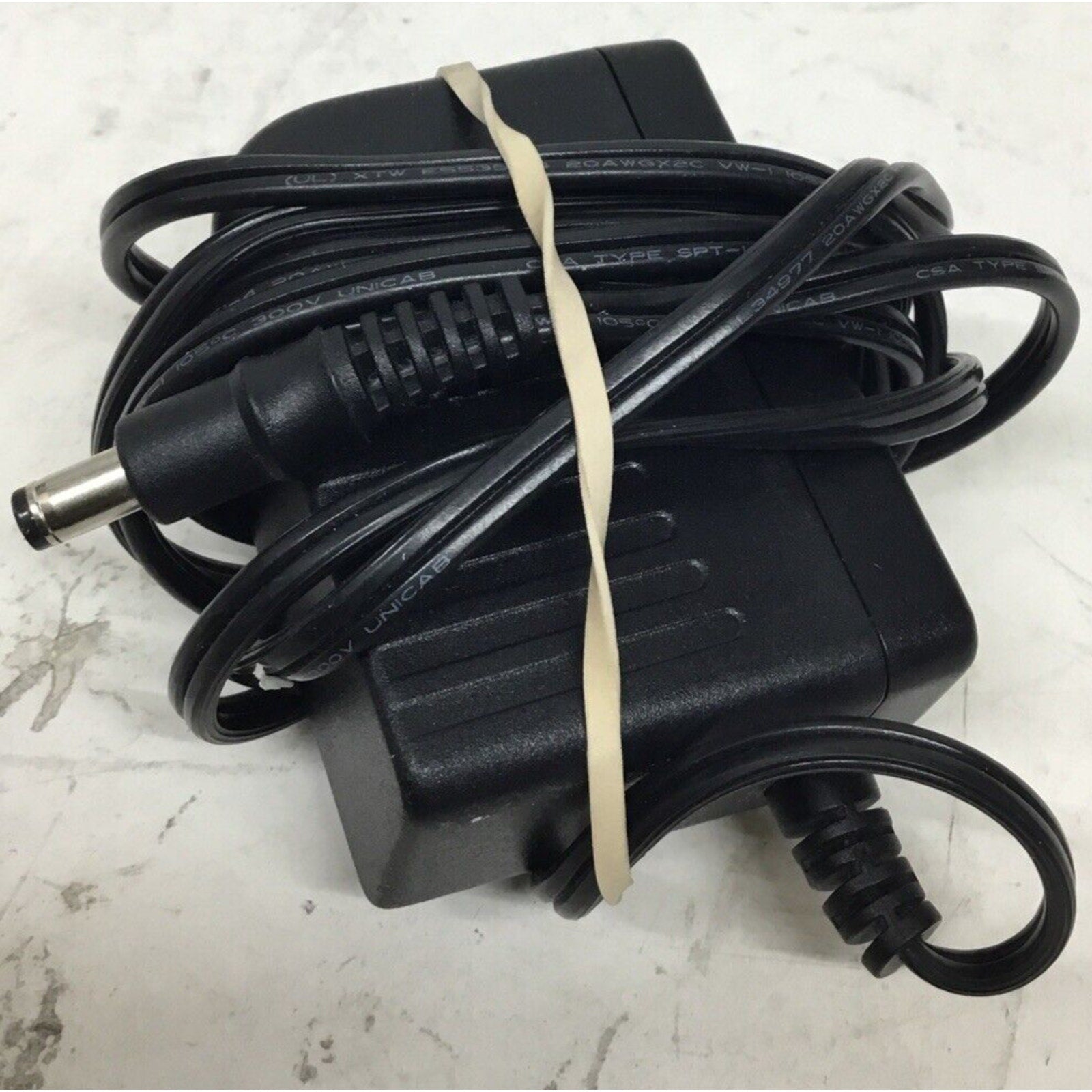 Original APD WA-24C12U AC Adapter 12V 2A Power Charger 24W OEM