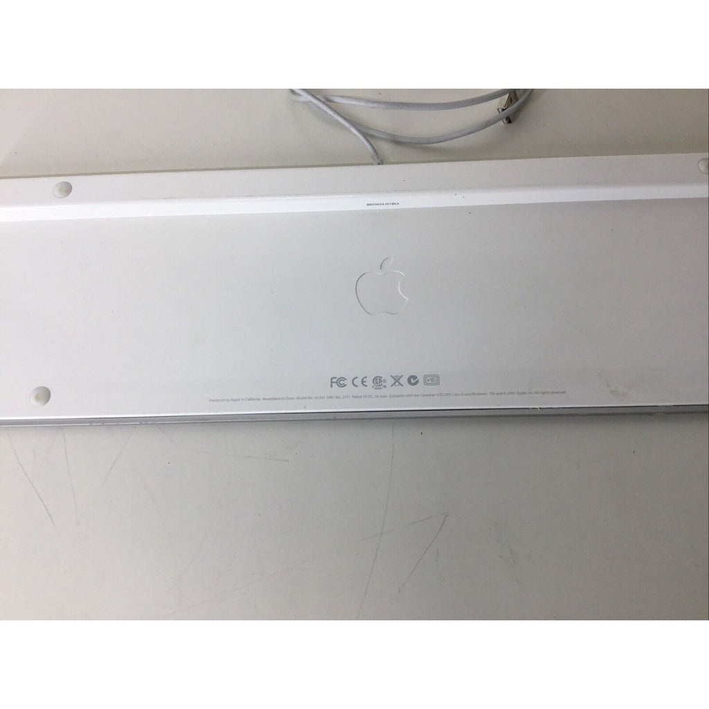 Apple A1243 USB Wired Standard Keyboard White/Silver - For Parts