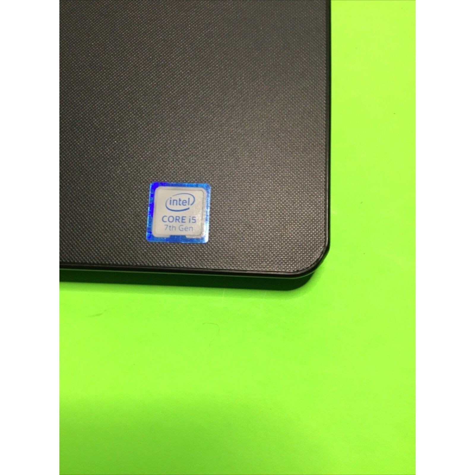 Dell Inspiron 15 5566 15.6" Core i5-7200U 2.5GHz NO RAM NO HDD NO OS FOR PARTS