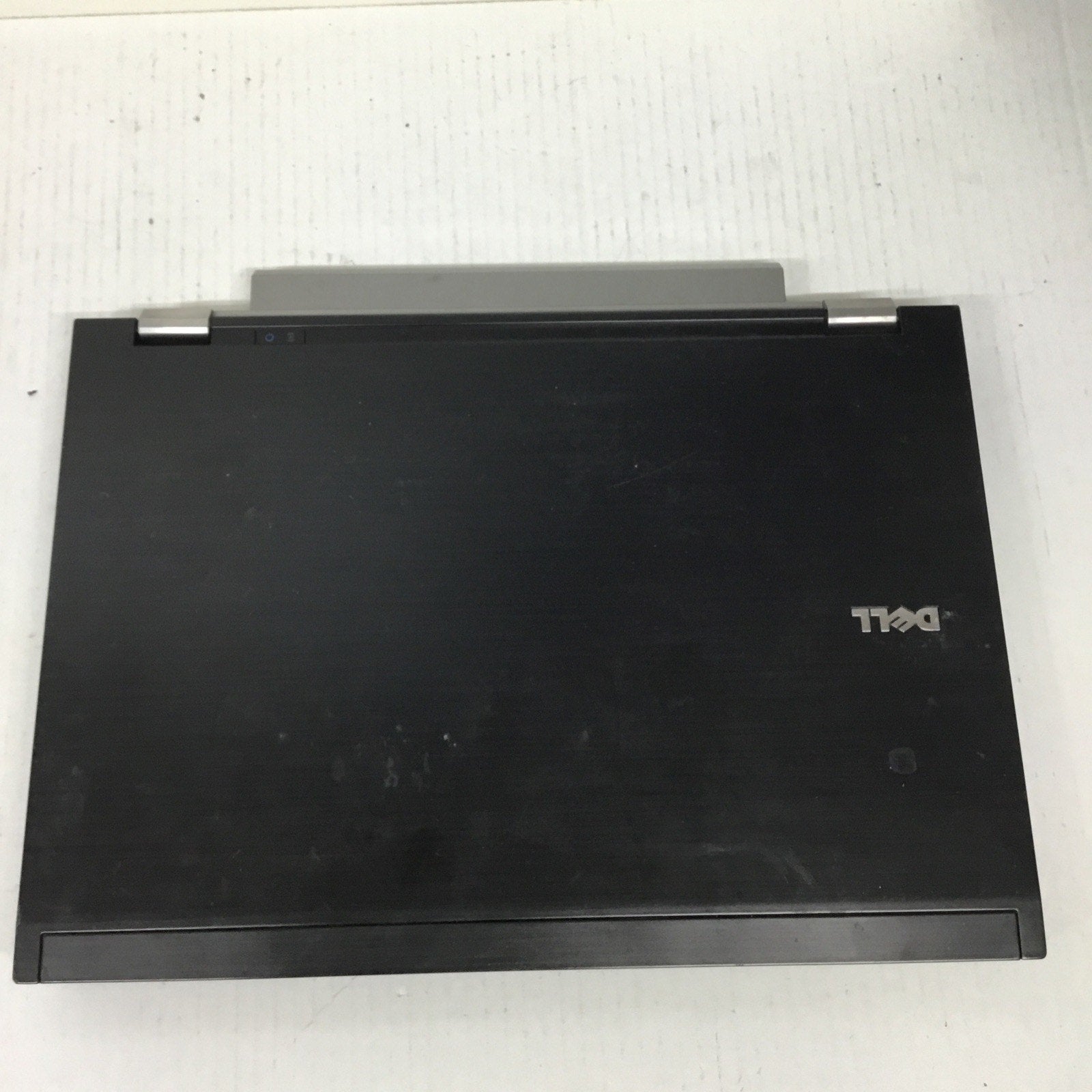 For Parts Dell Latitude E6400 Intel Core 2 Duo P8600 2.40GHz 2 GB READ DESC