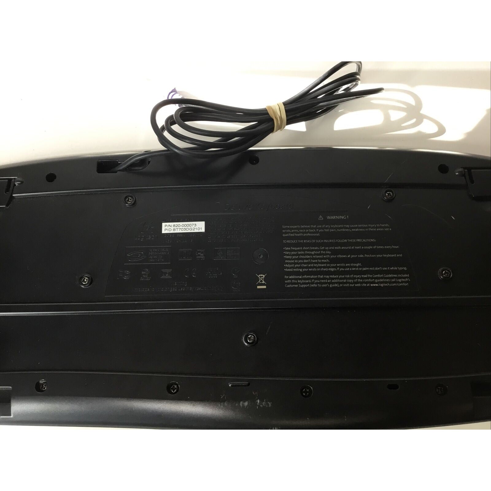 PS/2 Full Sized Keyboard Logitech Y-SAP76 Deluxe 250 QWERTY