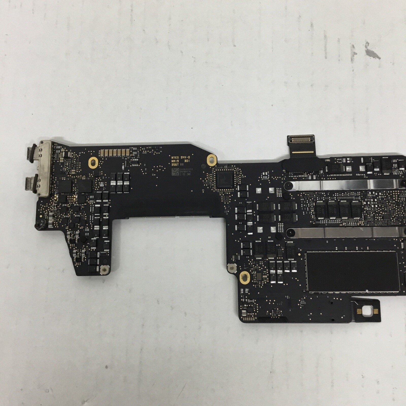 FOR PARTS Apple MacBook Pro 13" A1708 2016 i5 2.0GHz Logic Board 820-00875-01