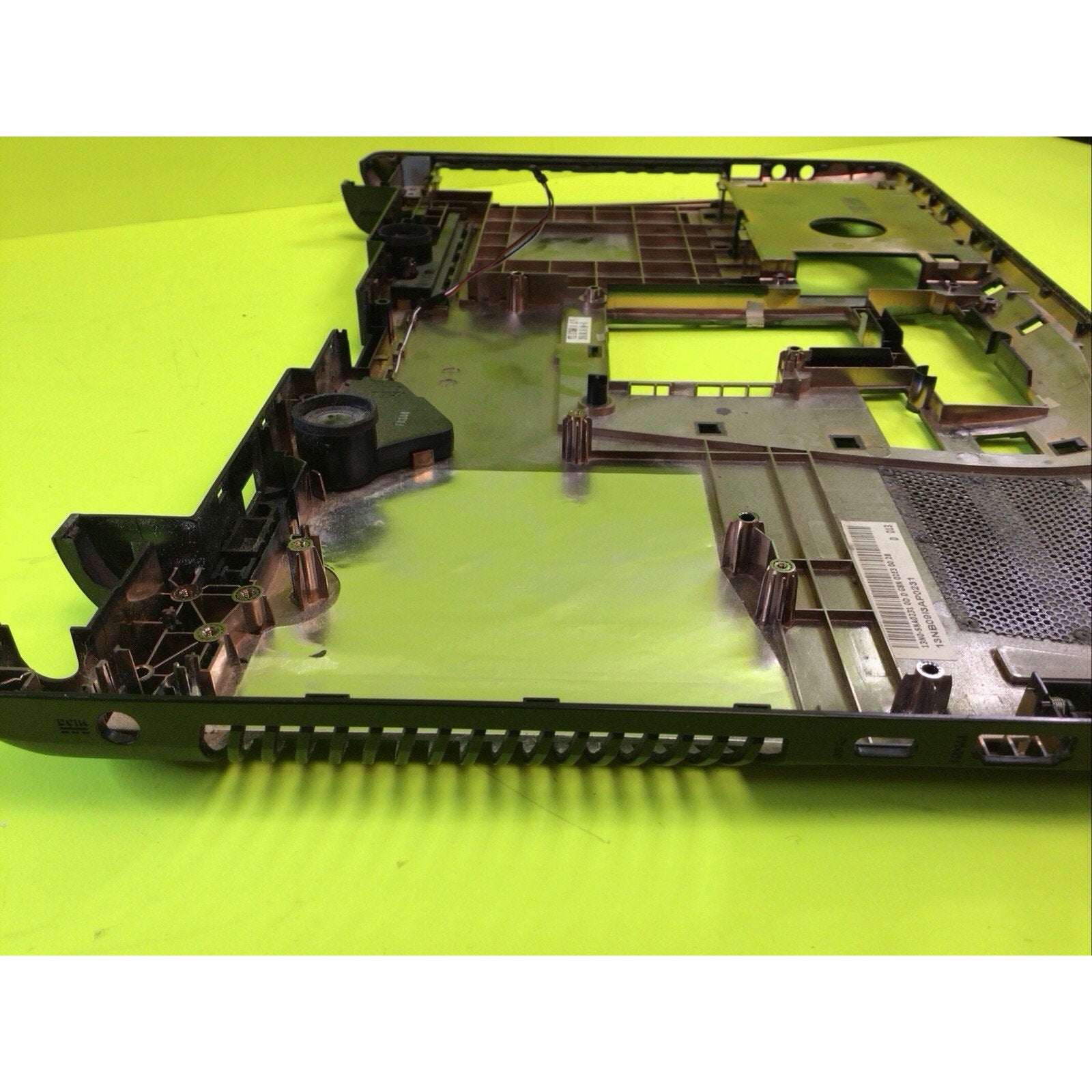 ASUS ROG GL552VW Bottom Case Housing 13NB09I3AP0231 13N0-SNA0231