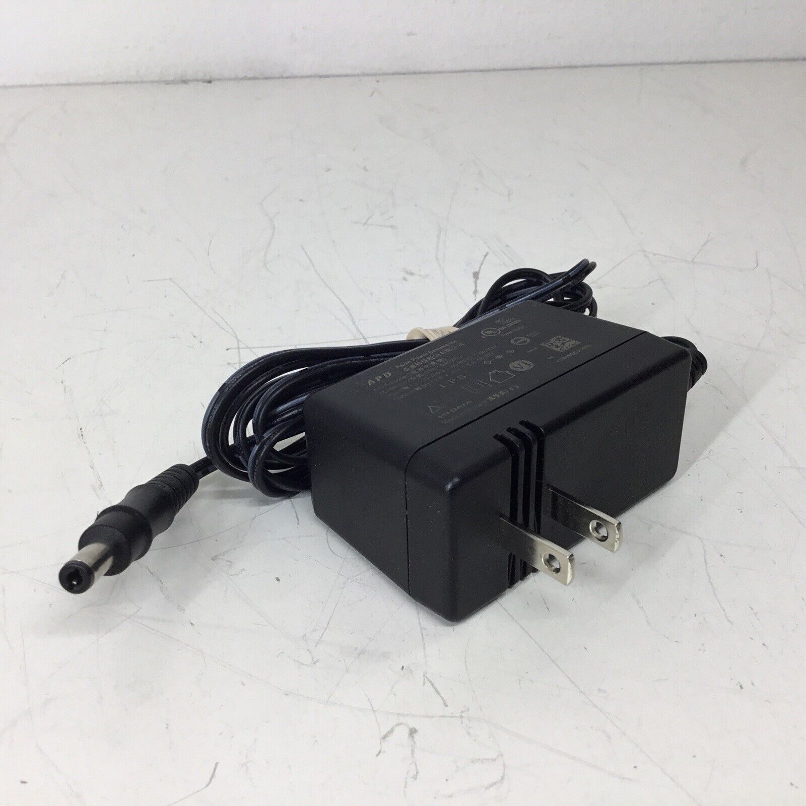 APD AC Adapter WB-18R12FU 12V 1.5A 18W for Western Digital External Hard Drive