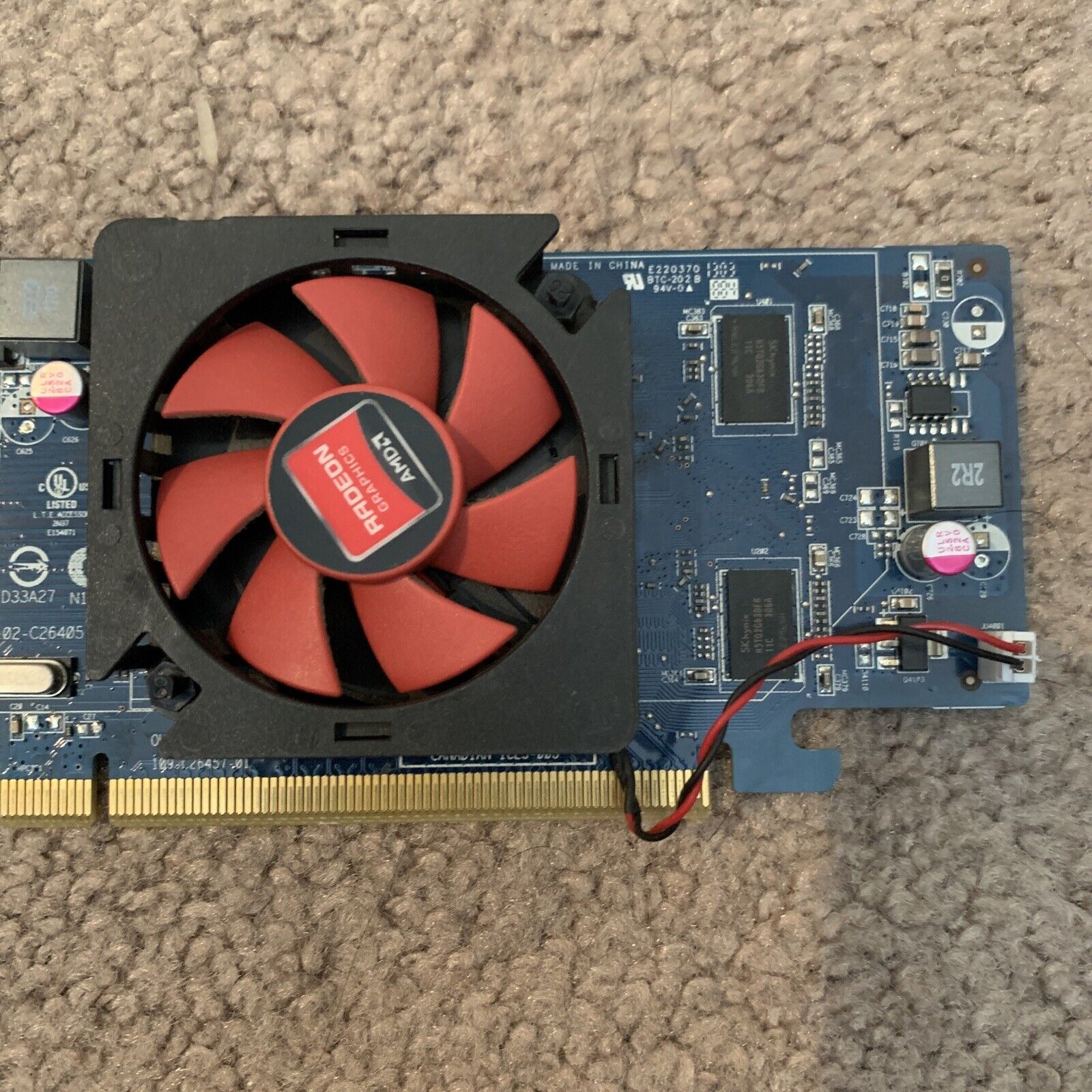 Dell AMD Radeon HD 7470 1GB DDR3 PCI-E x16 DVI D-Port FH Video Card VVYN4 0VVYN4