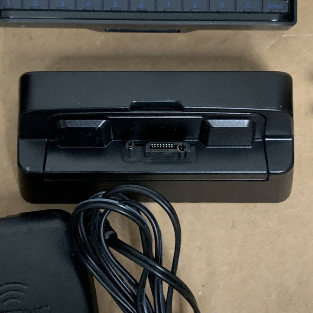 Sirius XM Onyx EZ XEZ1 Radio Receiver + Antenna +Adapter dock + Power Cable