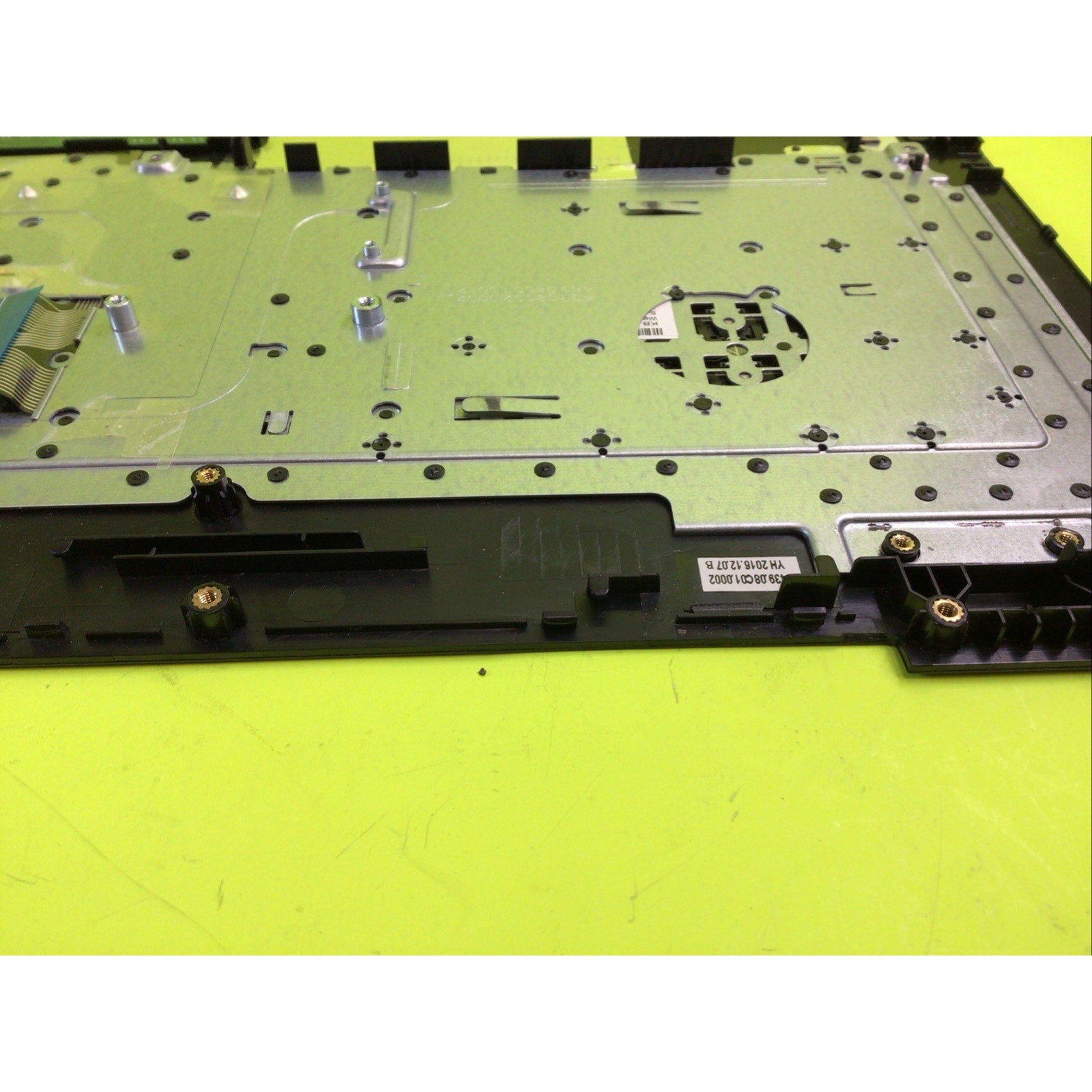 HP Pavilion 17-X116DX Palmrest Keyboard Touch Pad Assembly