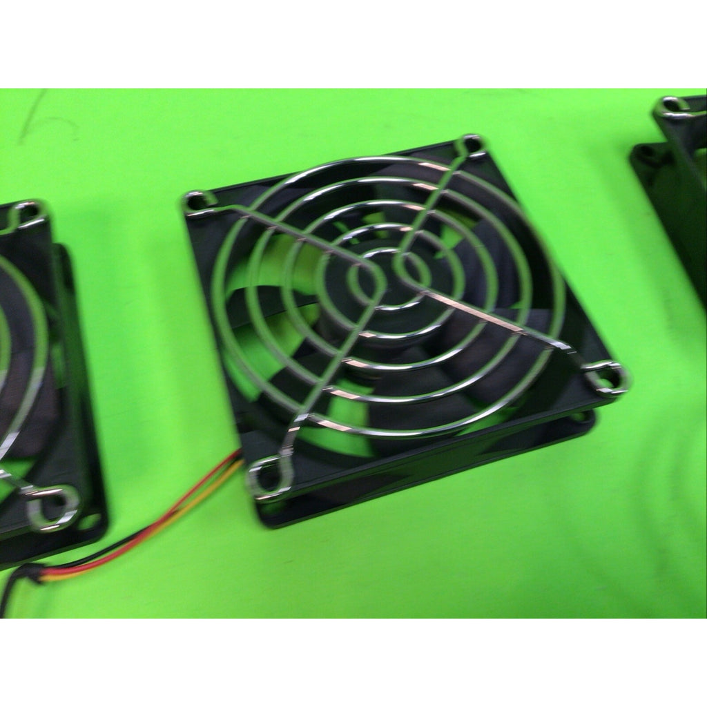 Lot of 3 pcs T&T 8020M12B-NF1 Fans and Grills 80 x 80 x 20mm