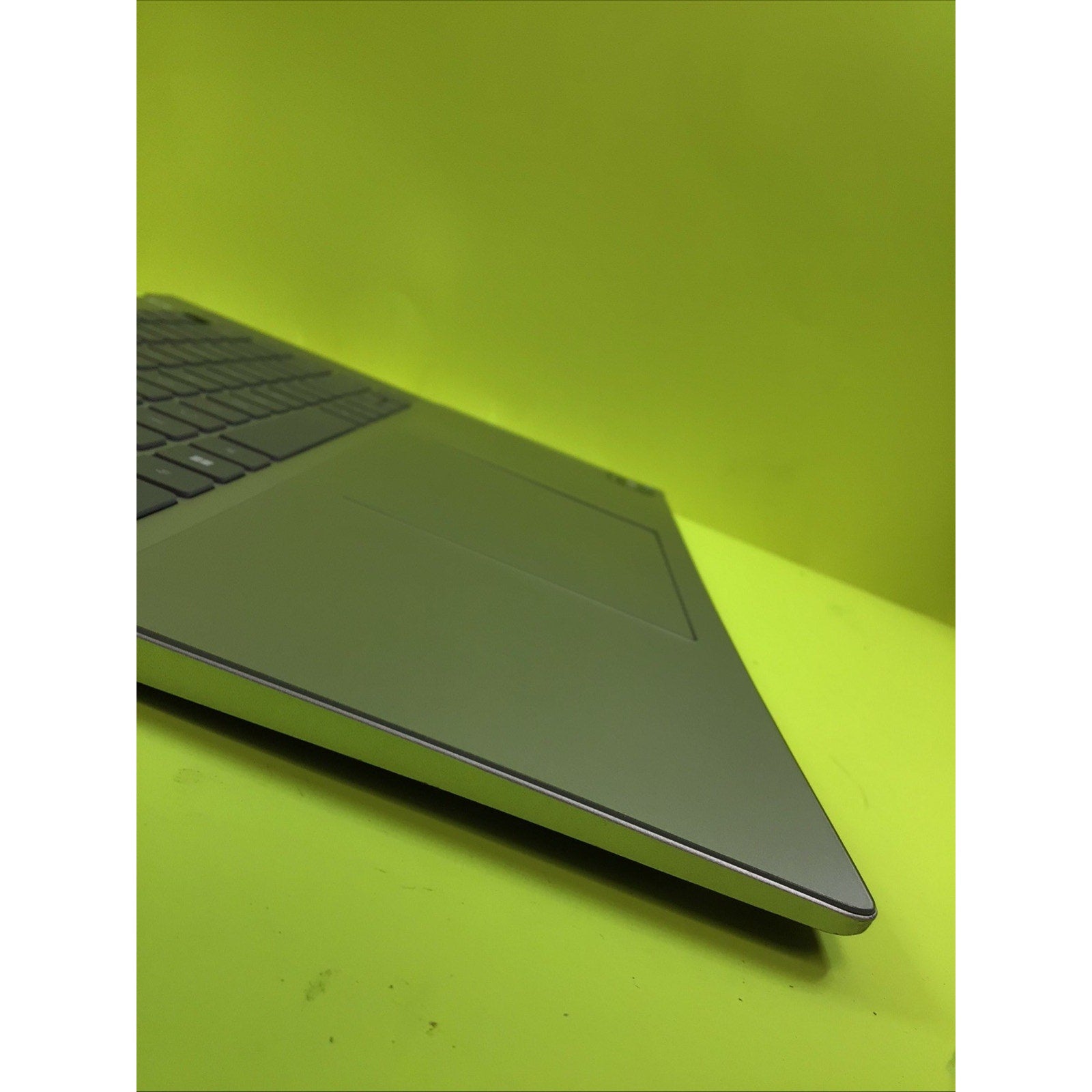 Dell Inspiron 16 7620 Keyboard Touchpad Palmrest Assembly FOR PARTS or REPAIR