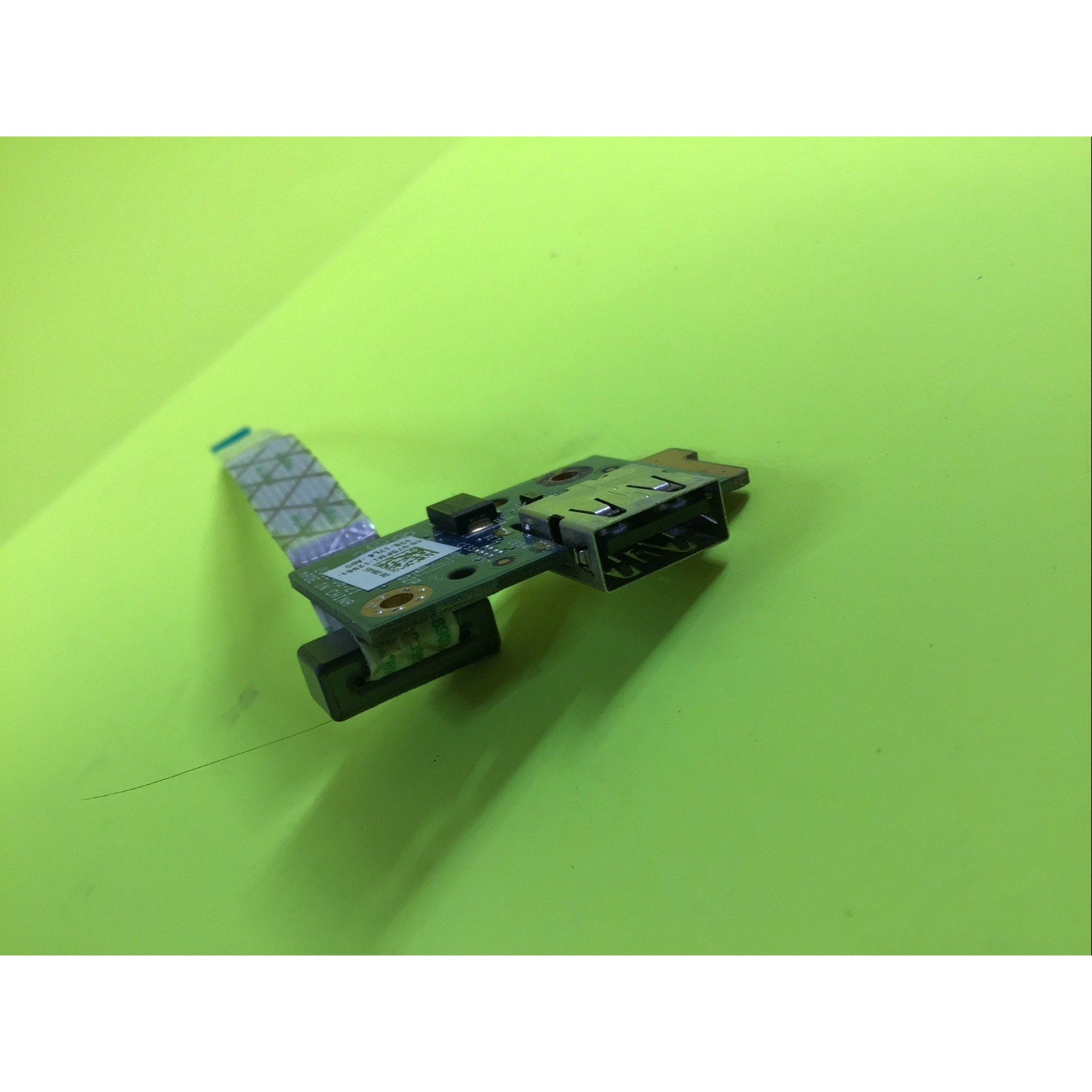 Dell Latitude 3540 USB I/O Board with Cable 075PM1