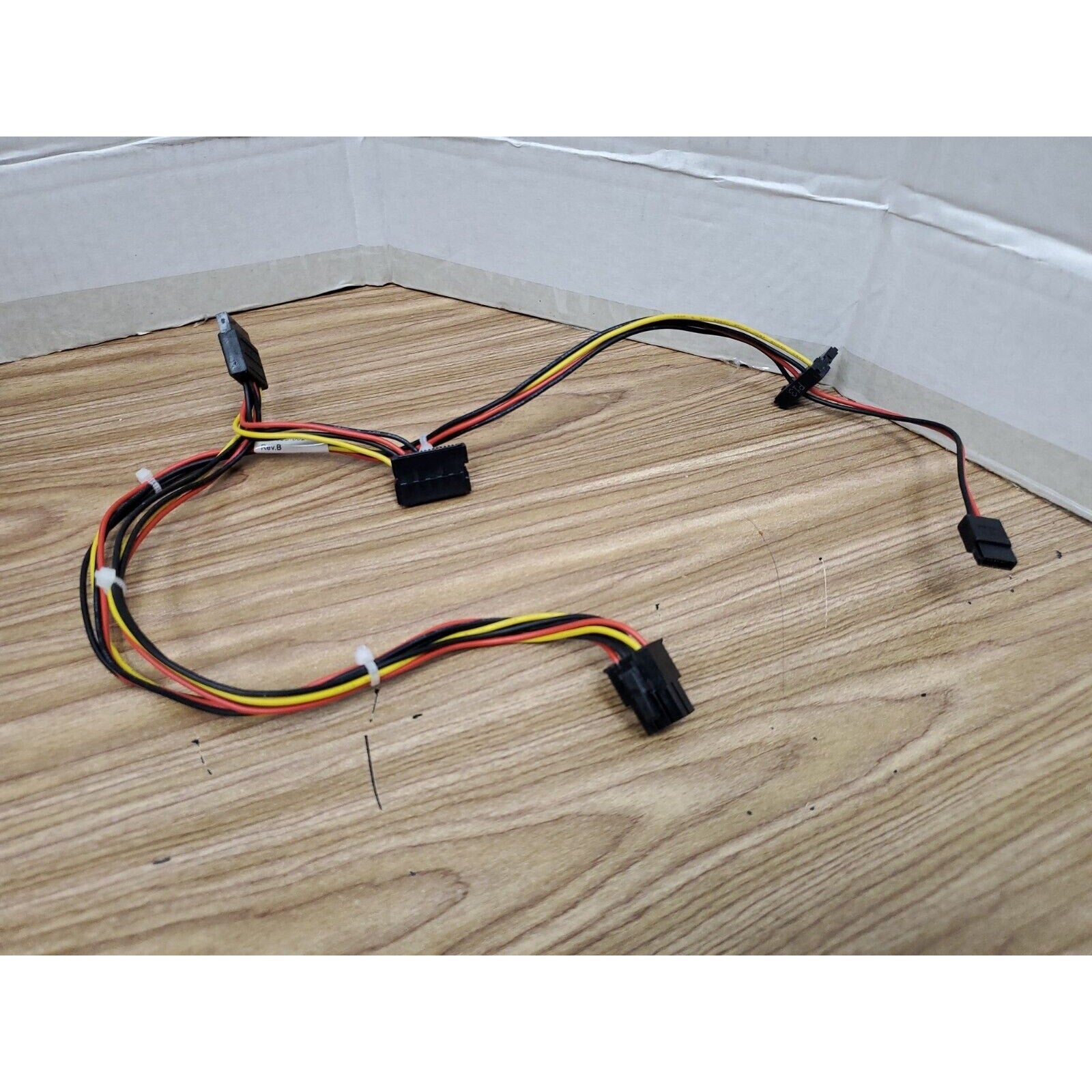 Genuine HP ProDesk 600 EliteDesk 705 800 SFF SATA Power Cable 710825-002